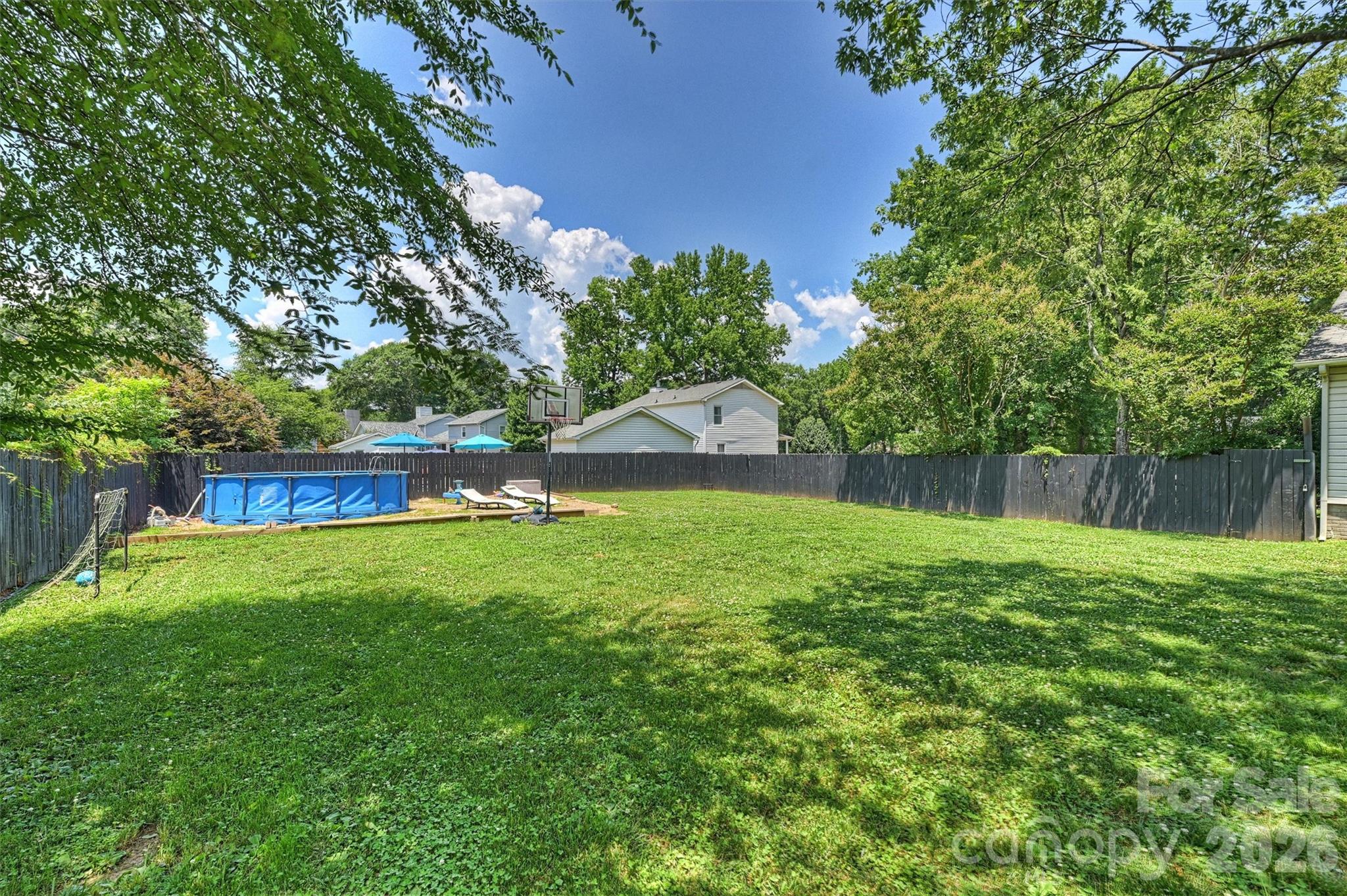 1621 Brook Dr, Fort Mill, SC 29708