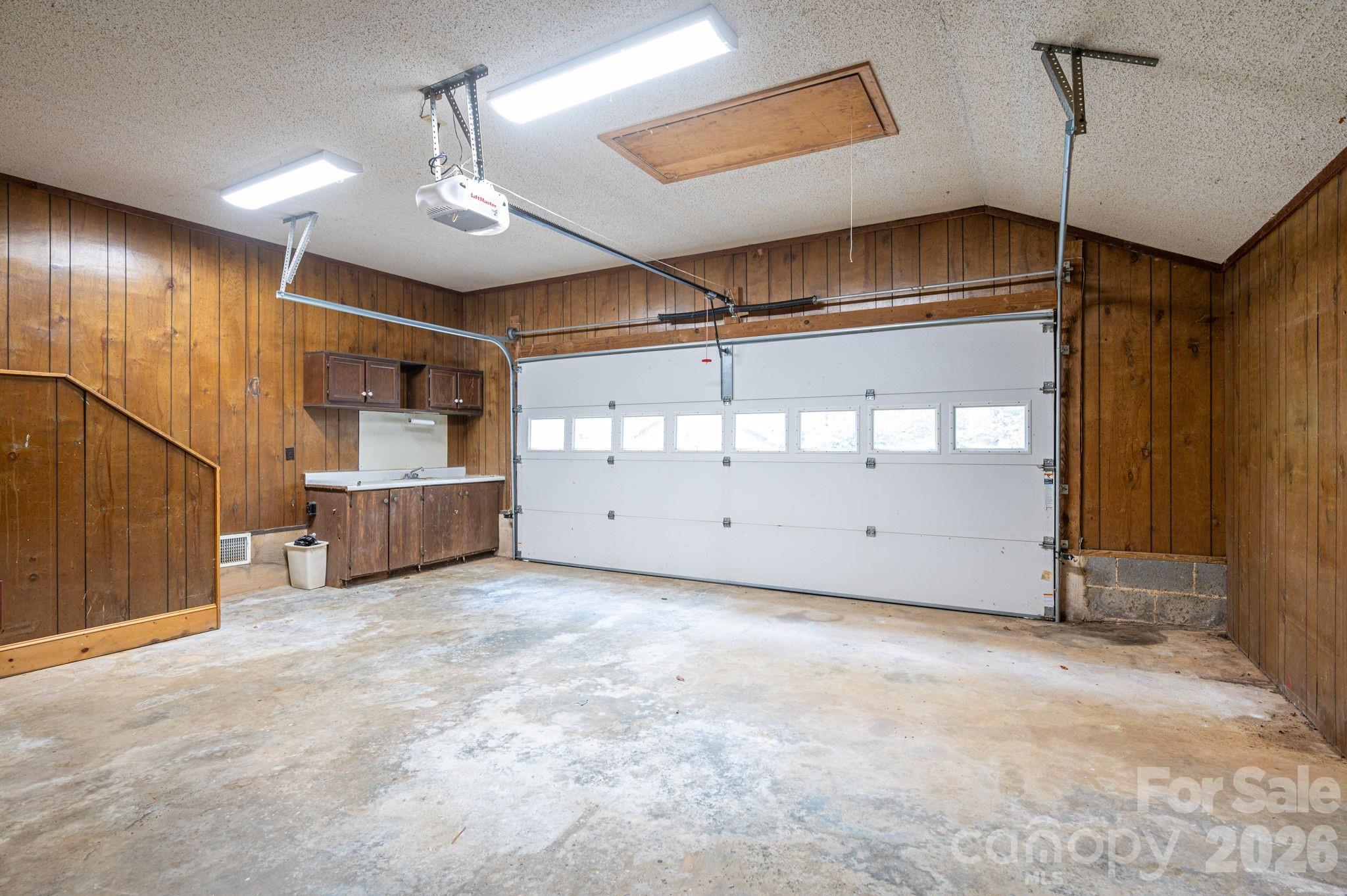 40 Catawba Ridge Rd, Clover, SC 29710