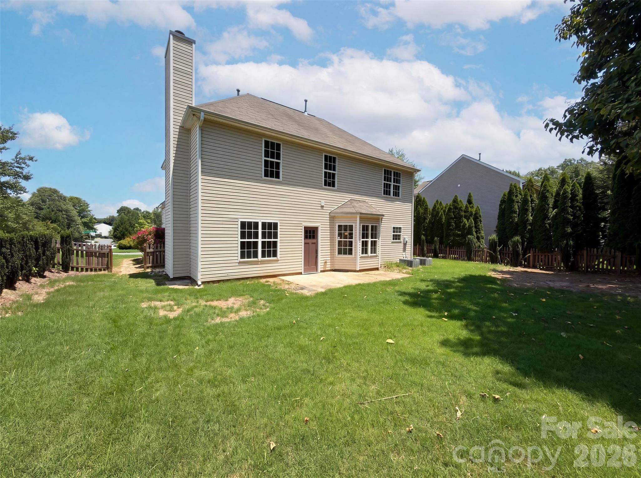 1959 Trace Creek Dr, Waxhaw, NC 28173