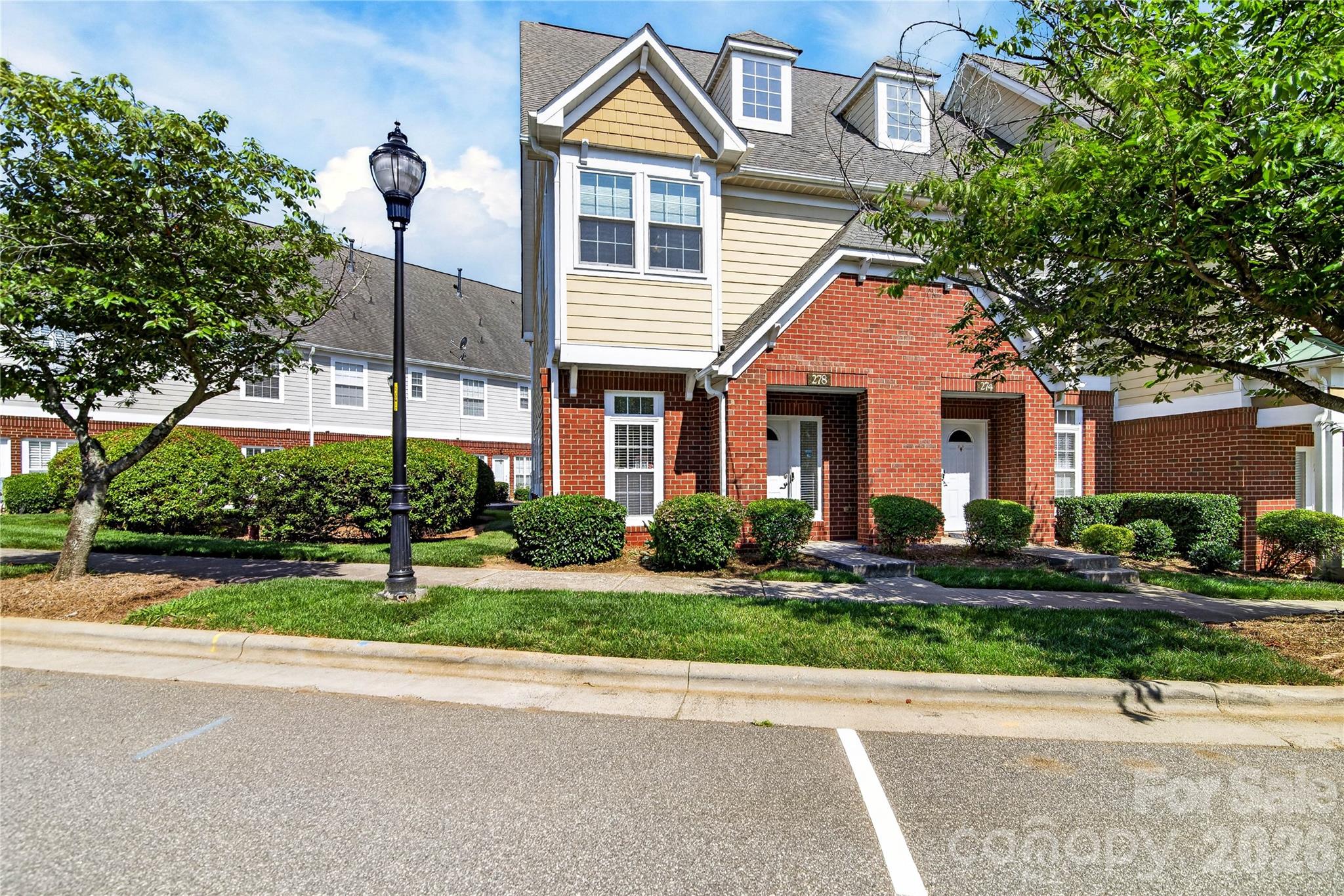 278 Davidson Gateway Dr, Davidson, NC 28036