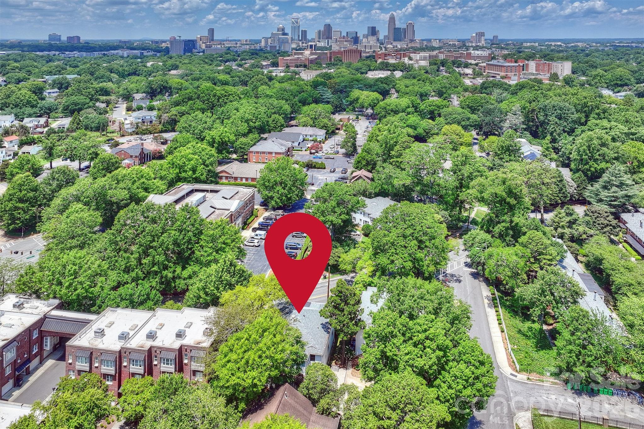 118 N Laurel Ave, Charlotte, NC 28207