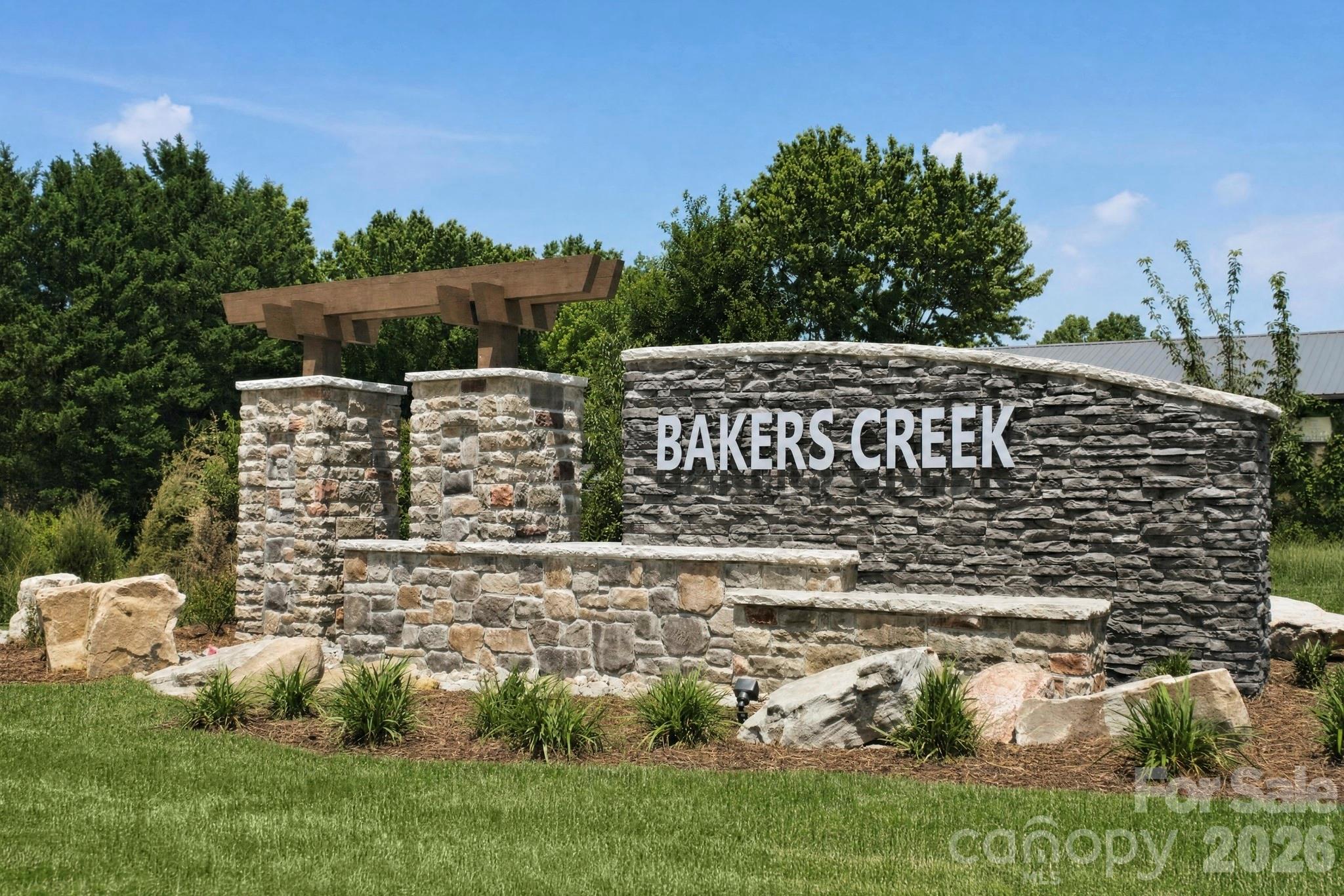 349 W 18th St, Kannapolis, NC 28081