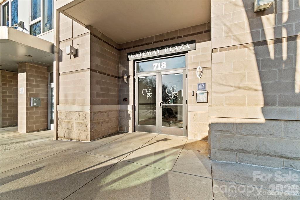 718 W Trade St #707, Charlotte, NC 28202