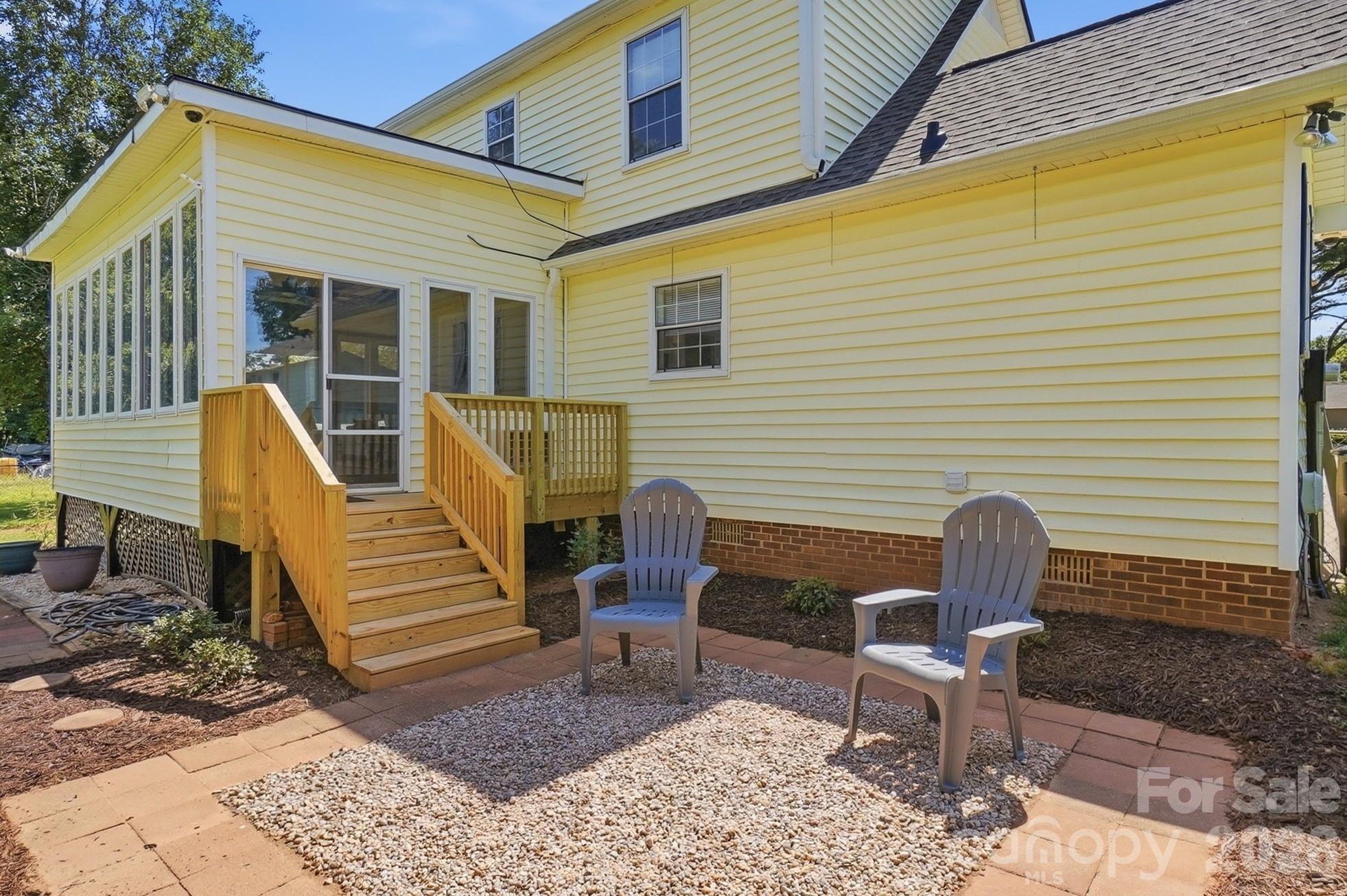 2634 Cherokee Ct, Gastonia, NC 28056