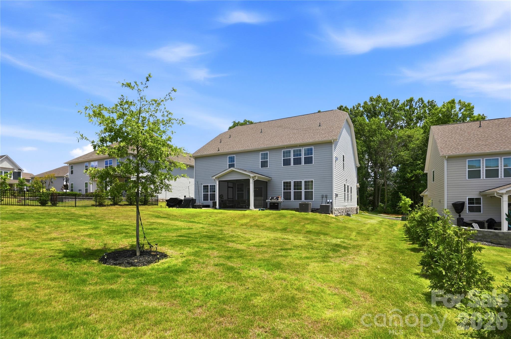 9010 Surry Spring Ln, Huntersville, NC 28078