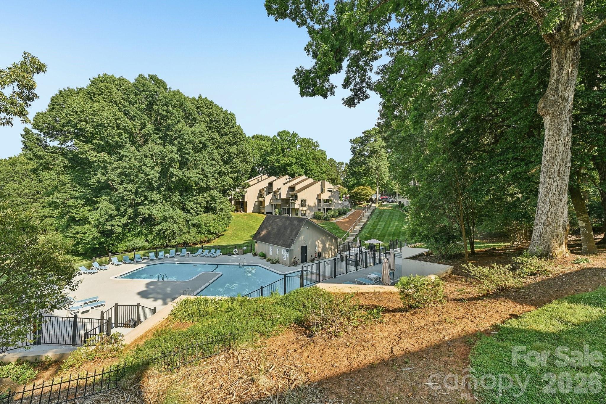 125 Pine Grove Cir, Clover, SC 29710