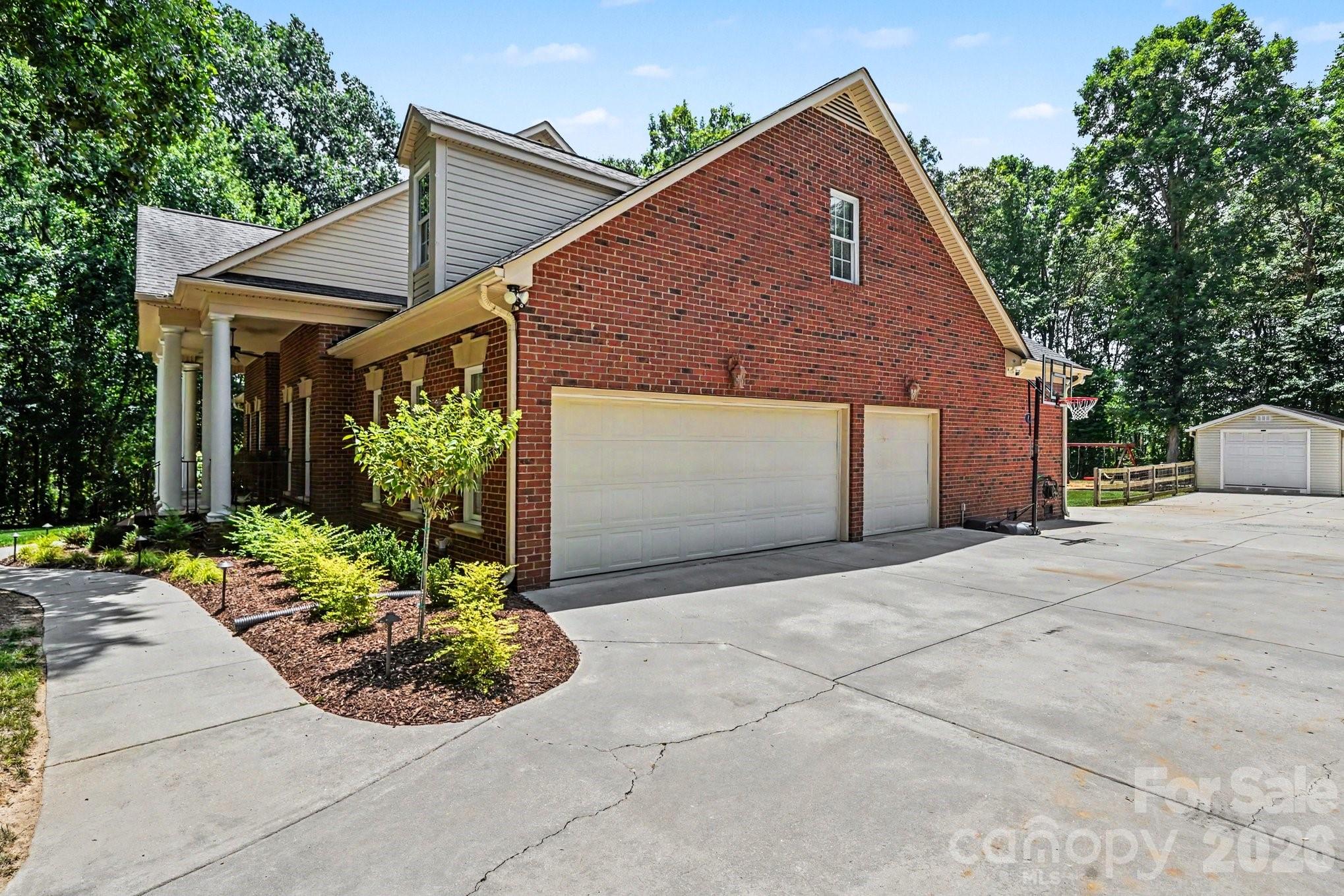 3204 E Lawyers Rd, Monroe, NC 28110
