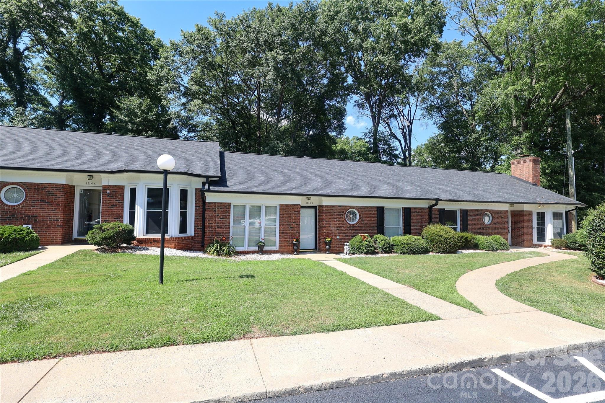 1214 E Franklin Blvd #A, Gastonia, NC 28054