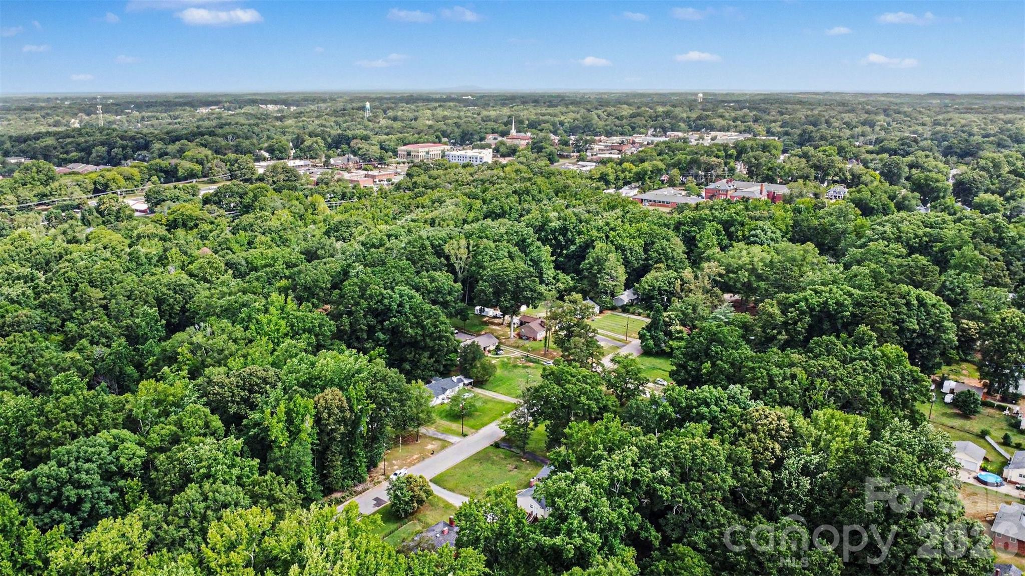 217 Oakwood Ave, York, SC 29745