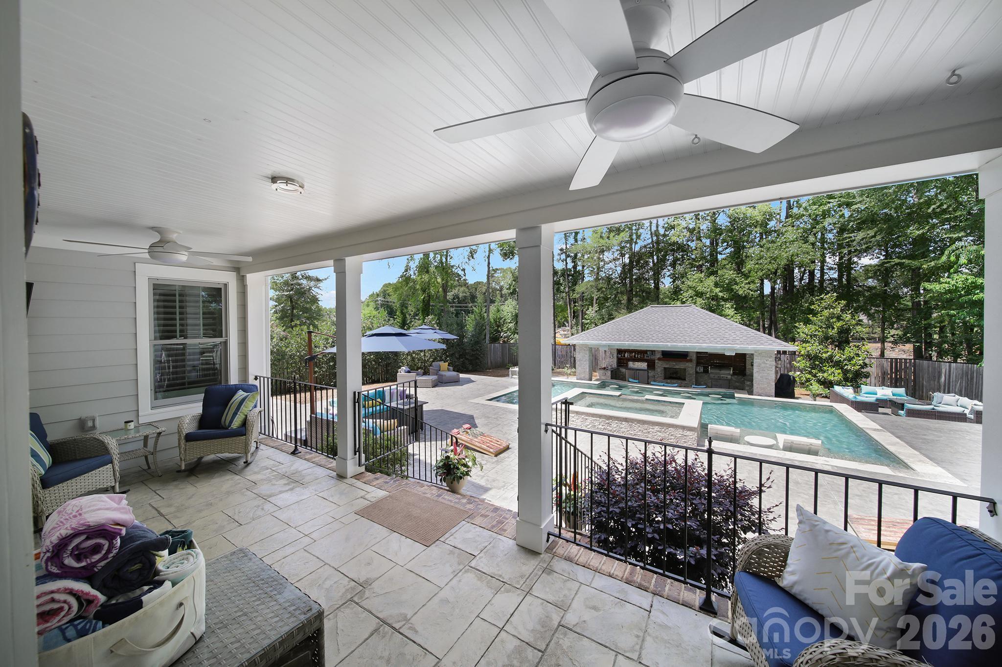 6218 Cory Bret Ln, Charlotte, NC 28278