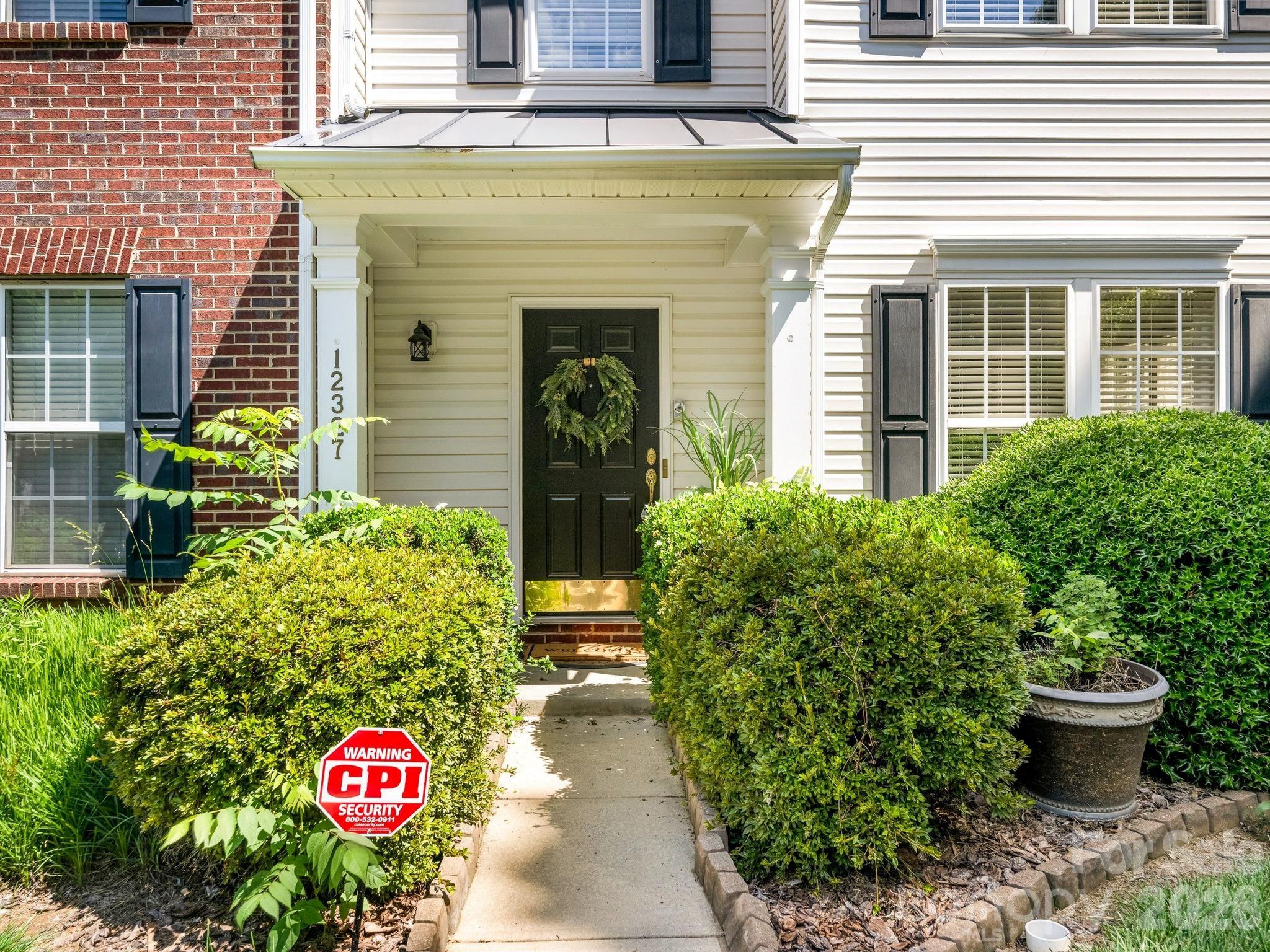12327 Jessica Pl, Charlotte, NC 28269