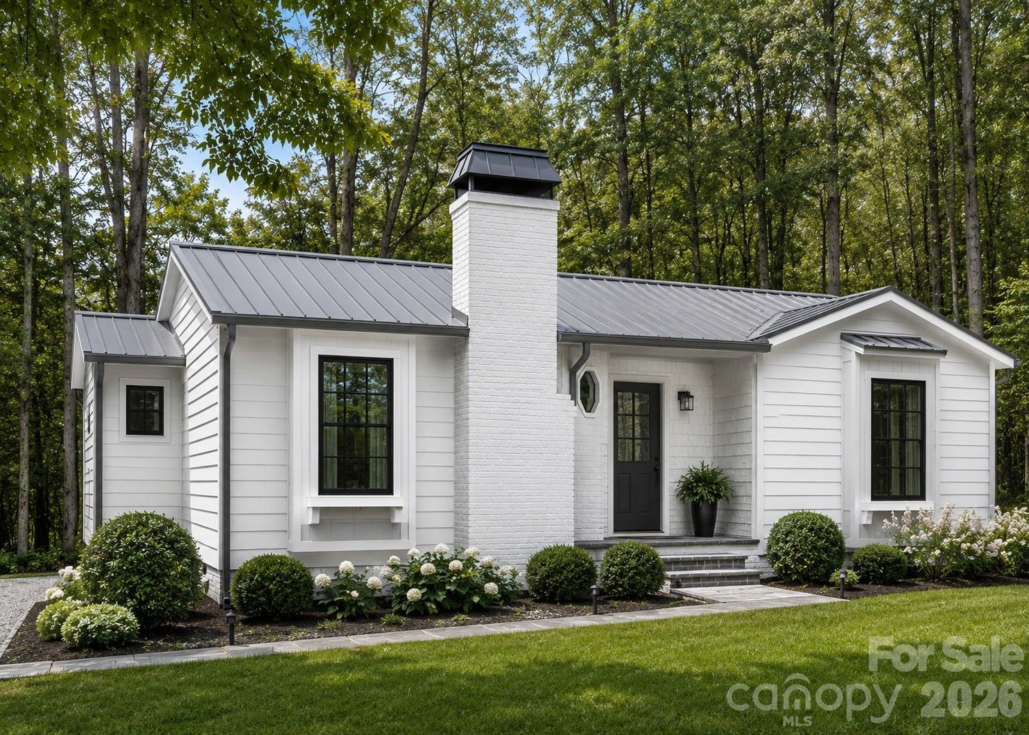 8903 New Town Rd, Waxhaw, NC 28173