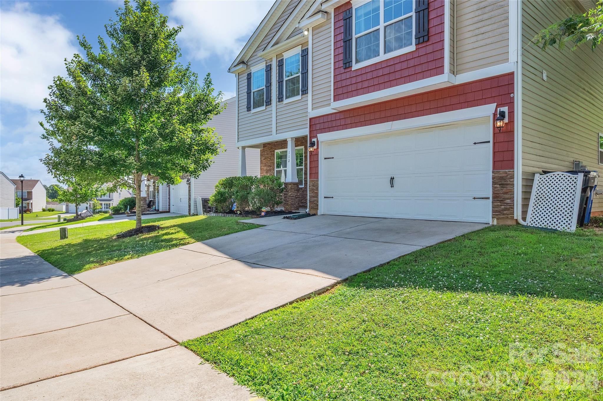 112 Kingsway Dr, Mooresville, NC 28115