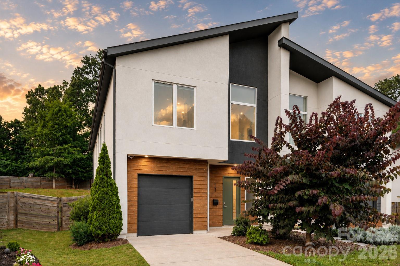 101 Mattoon St, Charlotte, NC 28216