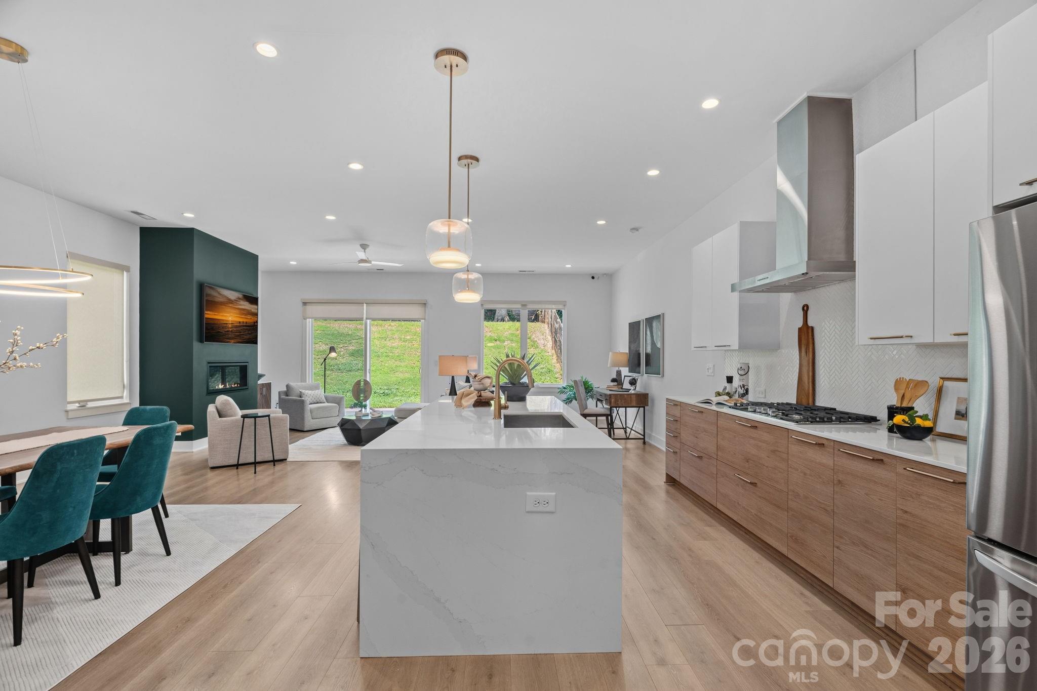 101 Mattoon St, Charlotte, NC 28216
