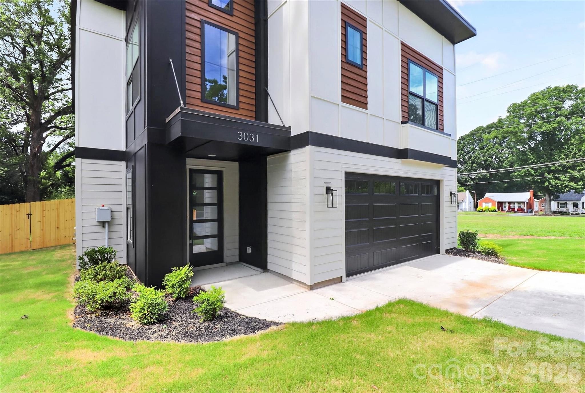 3031 Mathis Dr, Charlotte, NC 28208
