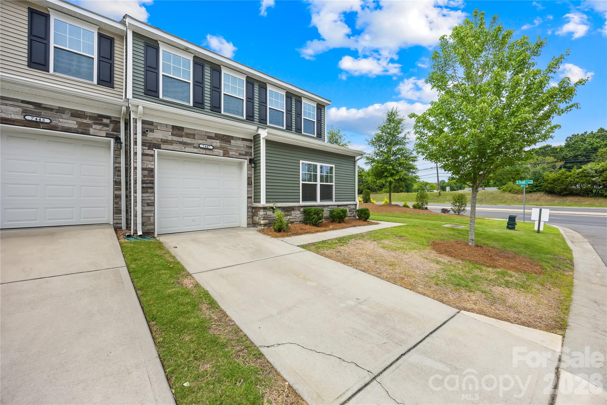 7447 Jane Parks Way, Charlotte, NC 28217