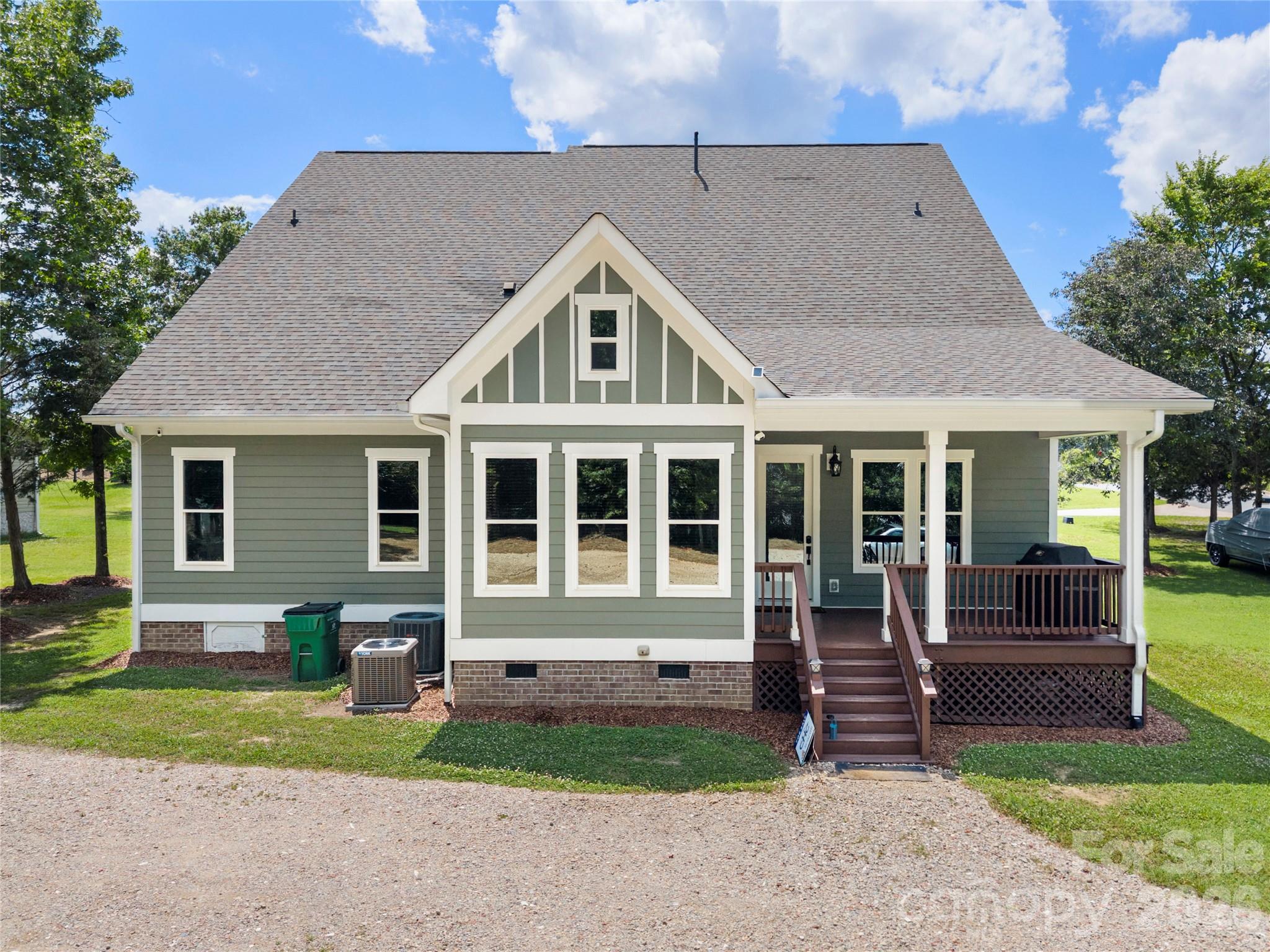 4306 Rolling Acres Rd, Charlotte, NC 28213