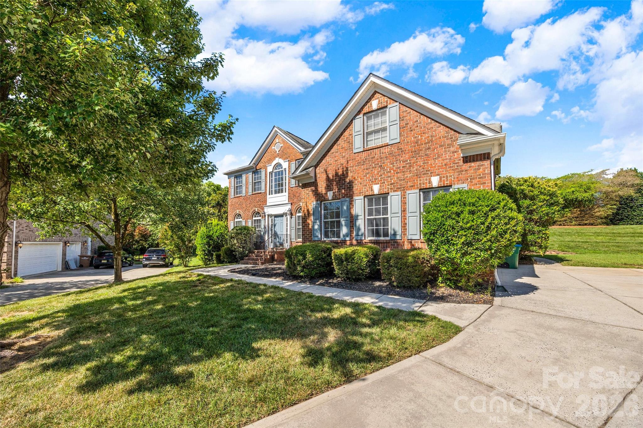 8408 Denholme Dr, Waxhaw, NC 28173