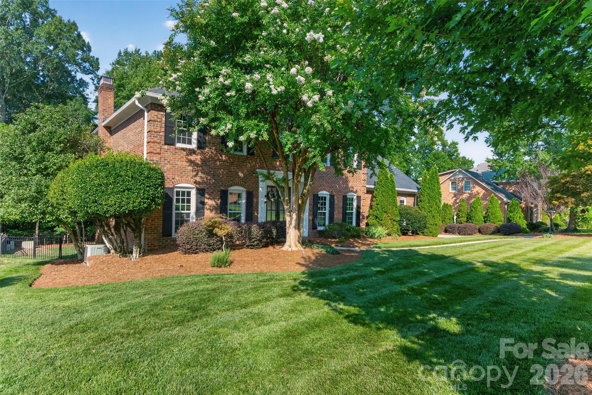 1231 Manicott Dr, Matthews, NC 28105