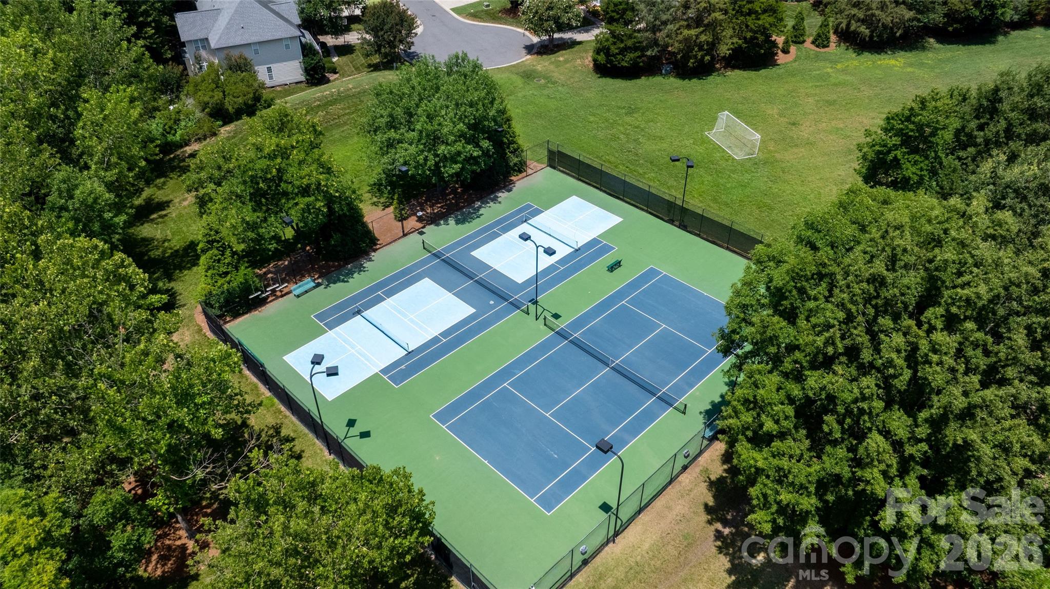 211 Alnwick Ln, Waxhaw, NC 28173