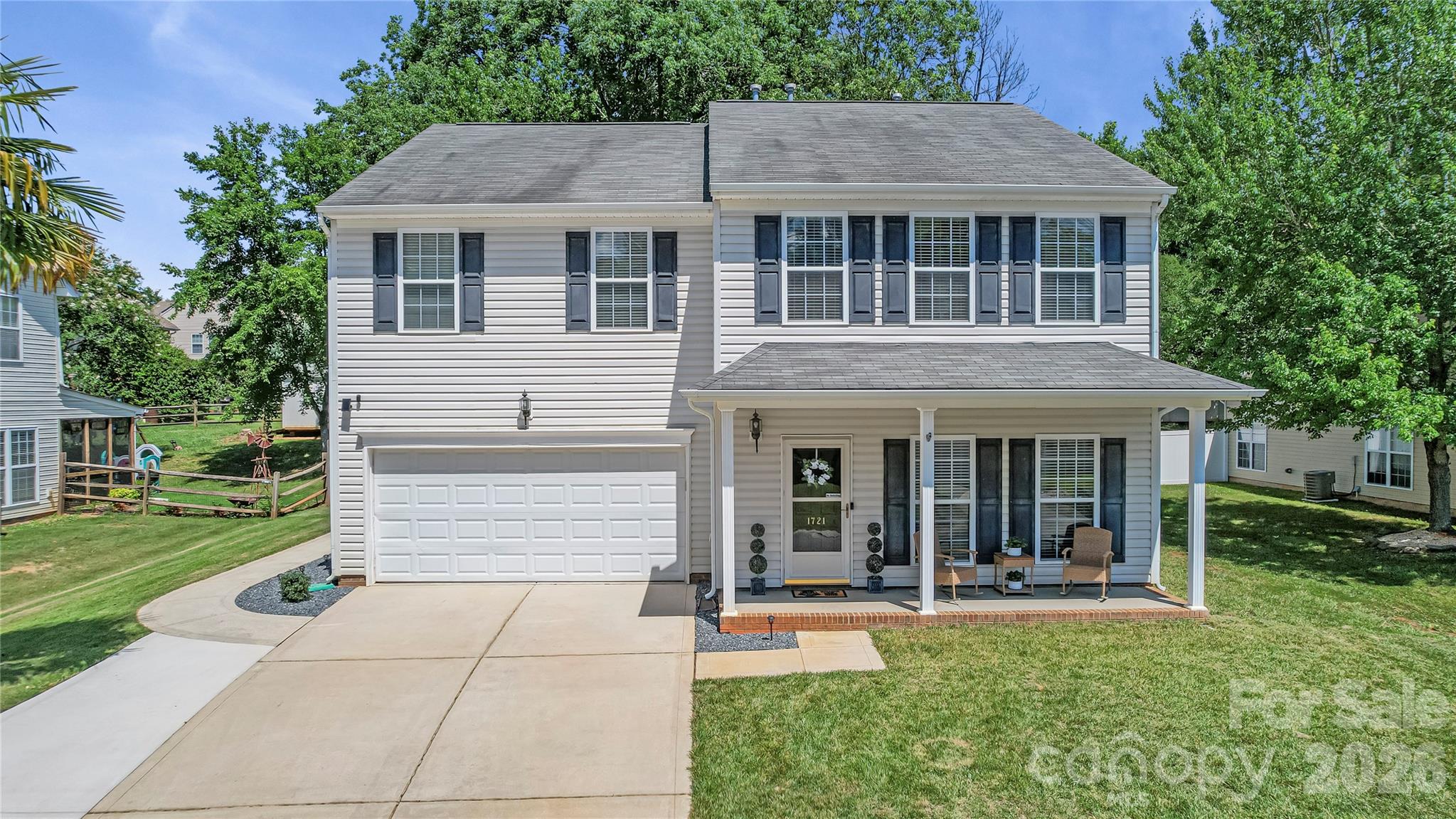 1721 Canebrook Glen, York, SC 29745