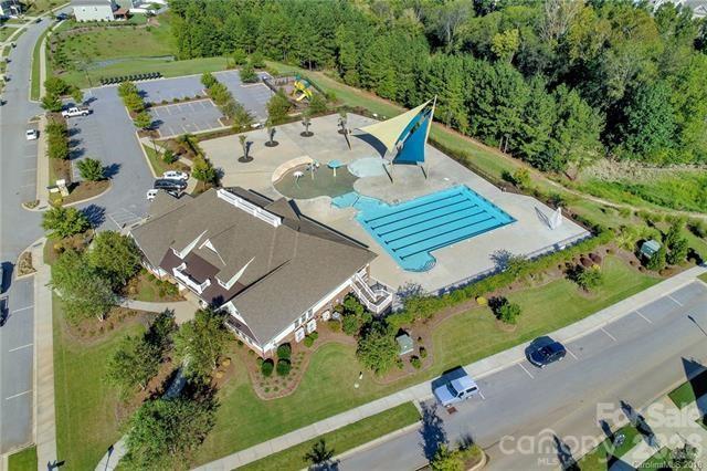 406 Livingston Dr, Lancaster, SC 29720
