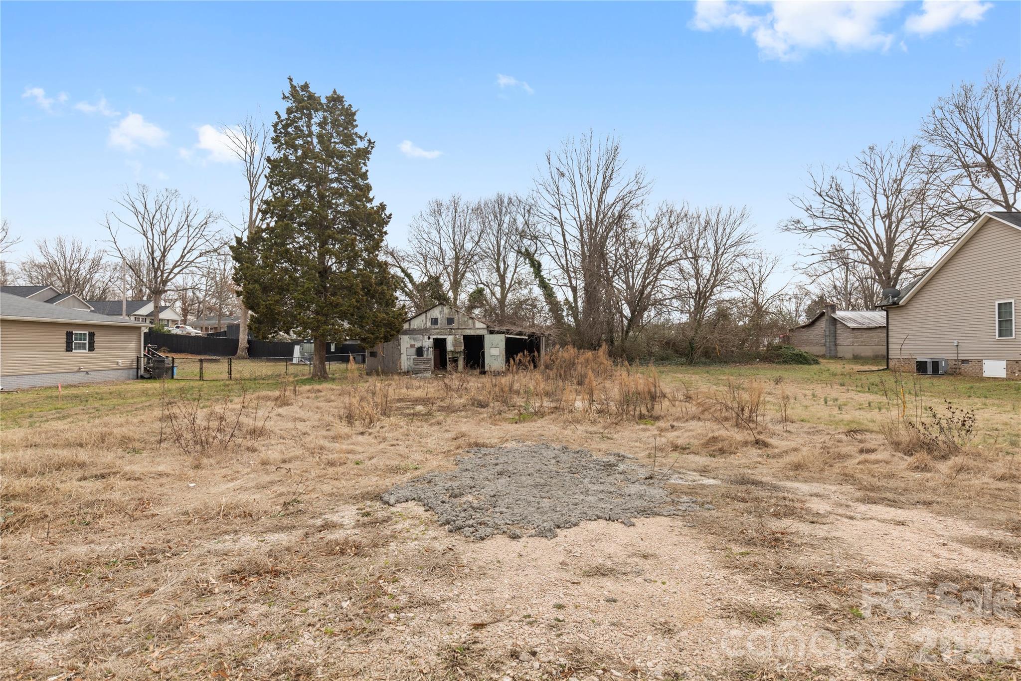 204 E 27th St, Kannapolis, NC 28083