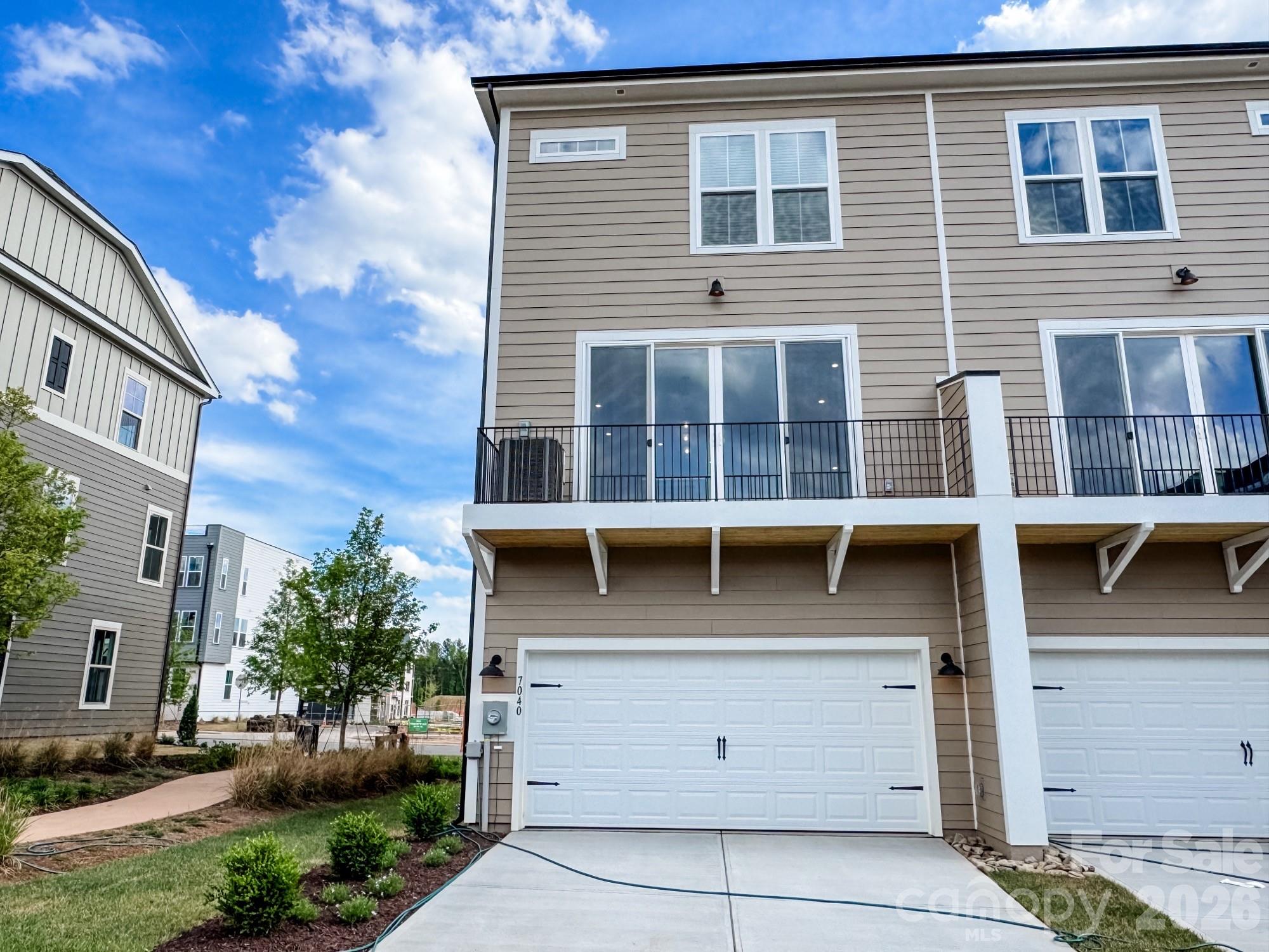 3114 Middle St, Charlotte, NC 28278