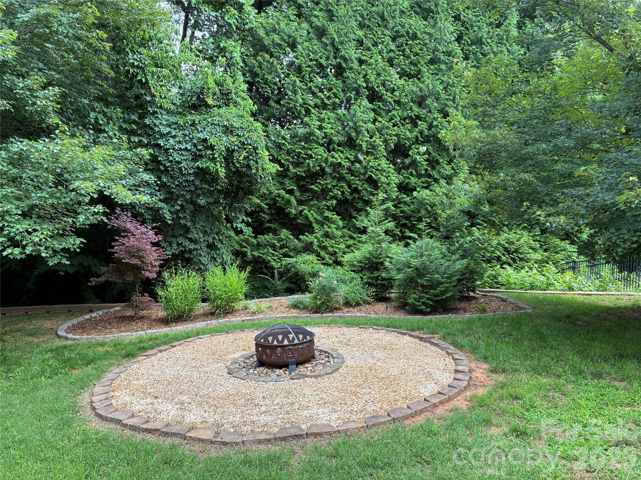 12025 Harmon Ln, Pineville, NC 28134