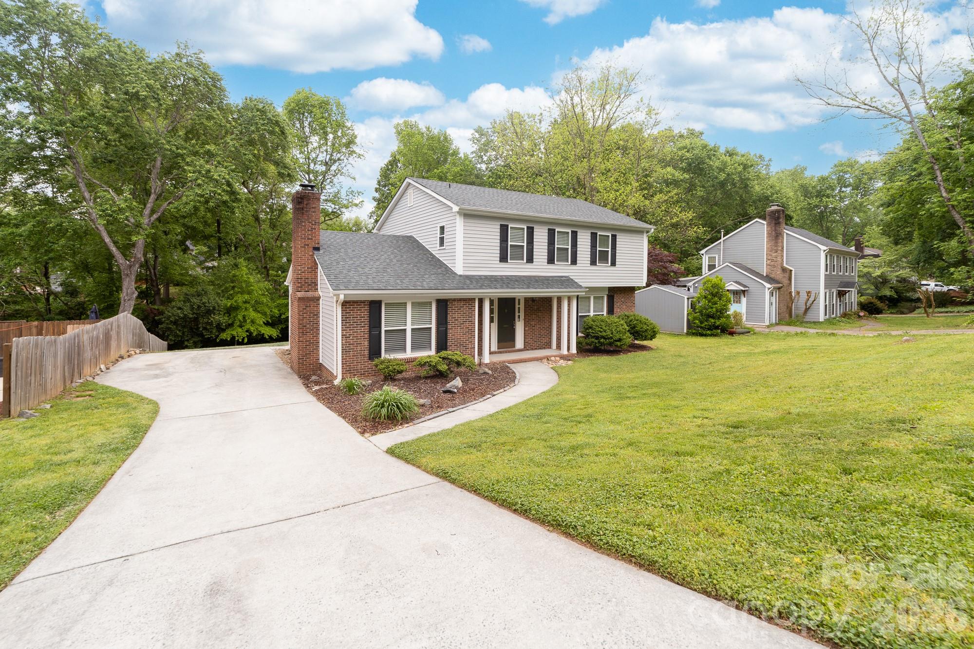616 Silversmith Ln, Charlotte, NC 28270