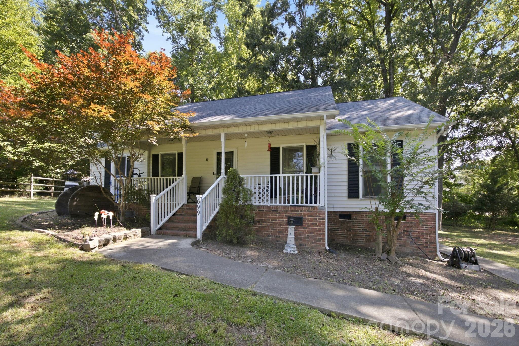 699 Wyndale Dr, Rock Hill, SC 29730