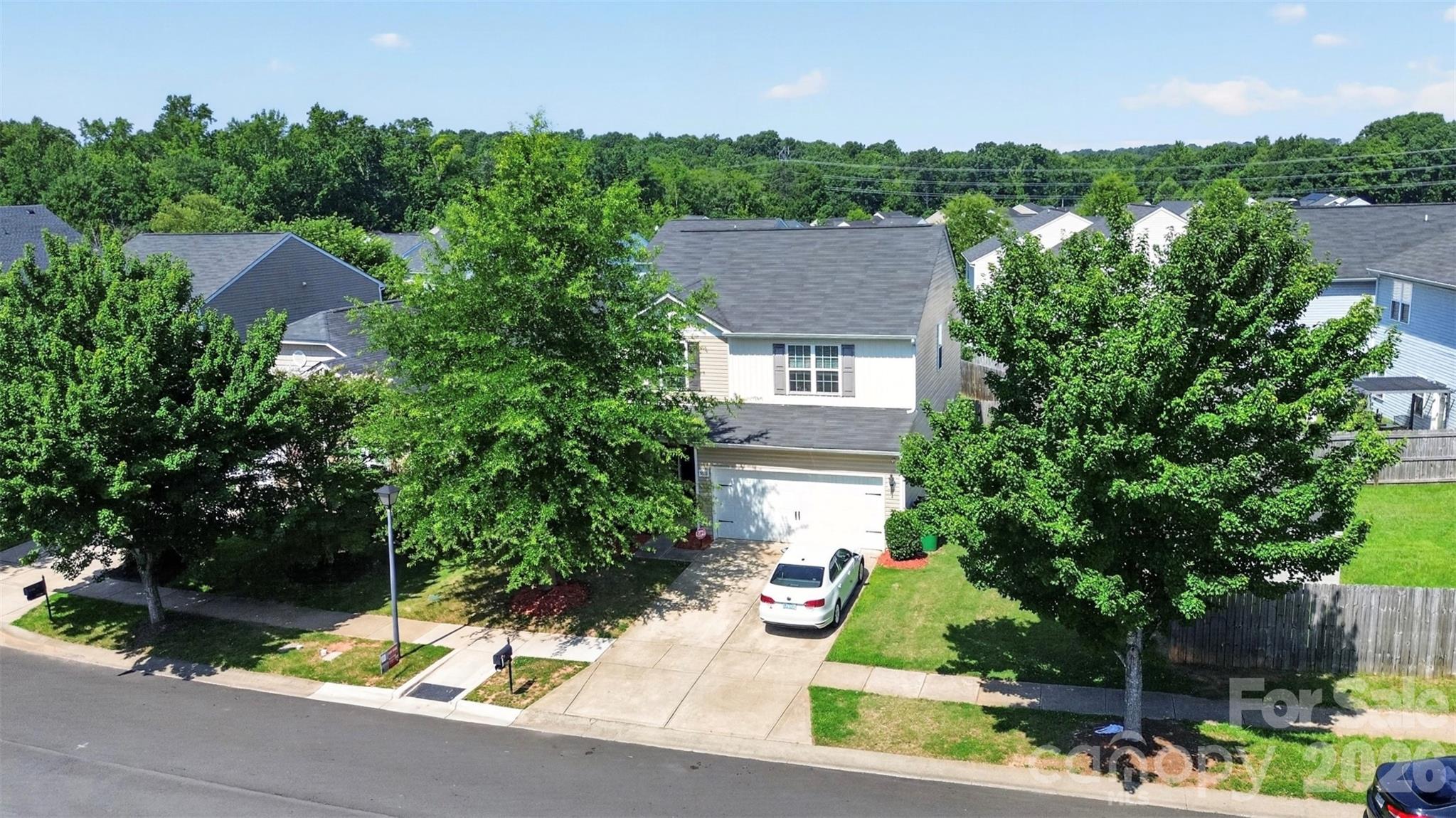 7803 Paper Birch Dr, Charlotte, NC 28215