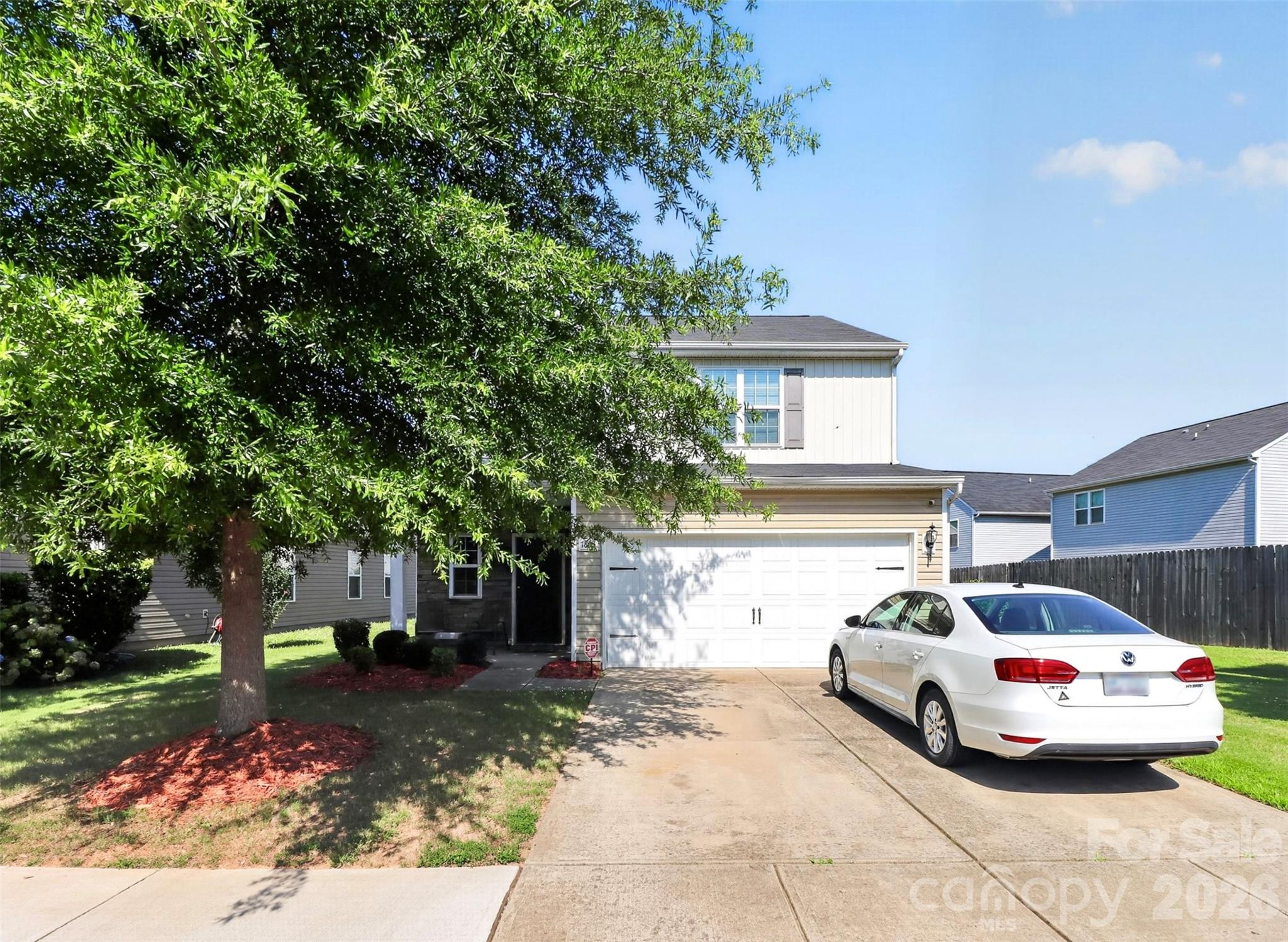 7803 Paper Birch Dr, Charlotte, NC 28215