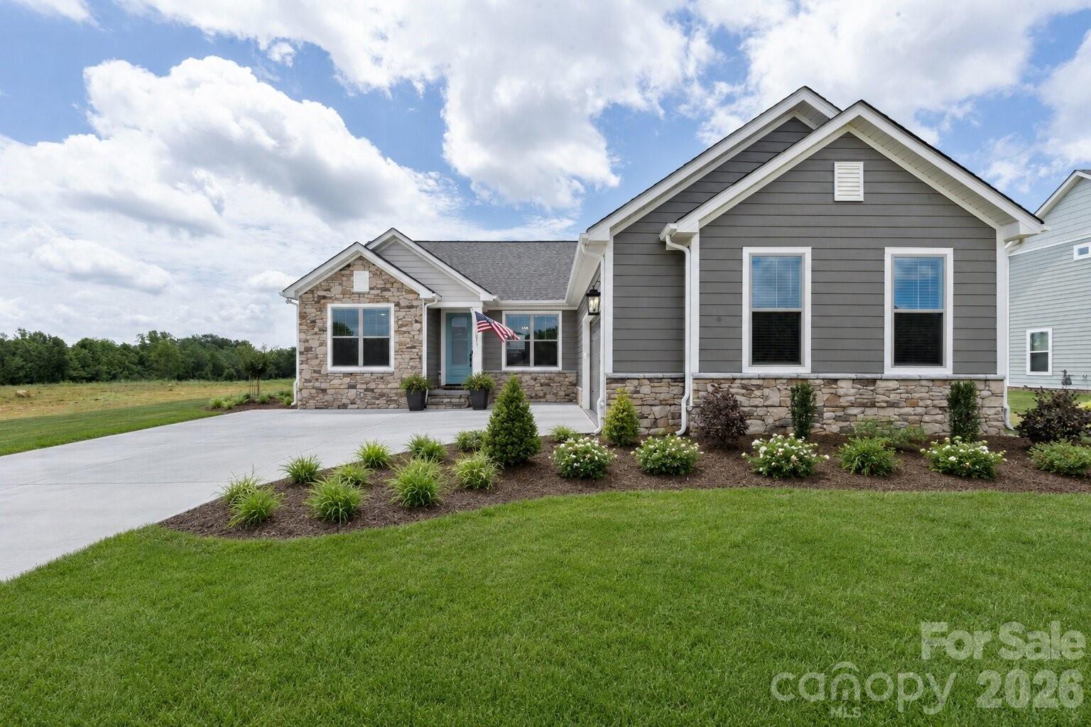 1664 Dresden Dr, Rock Hill, SC 29732