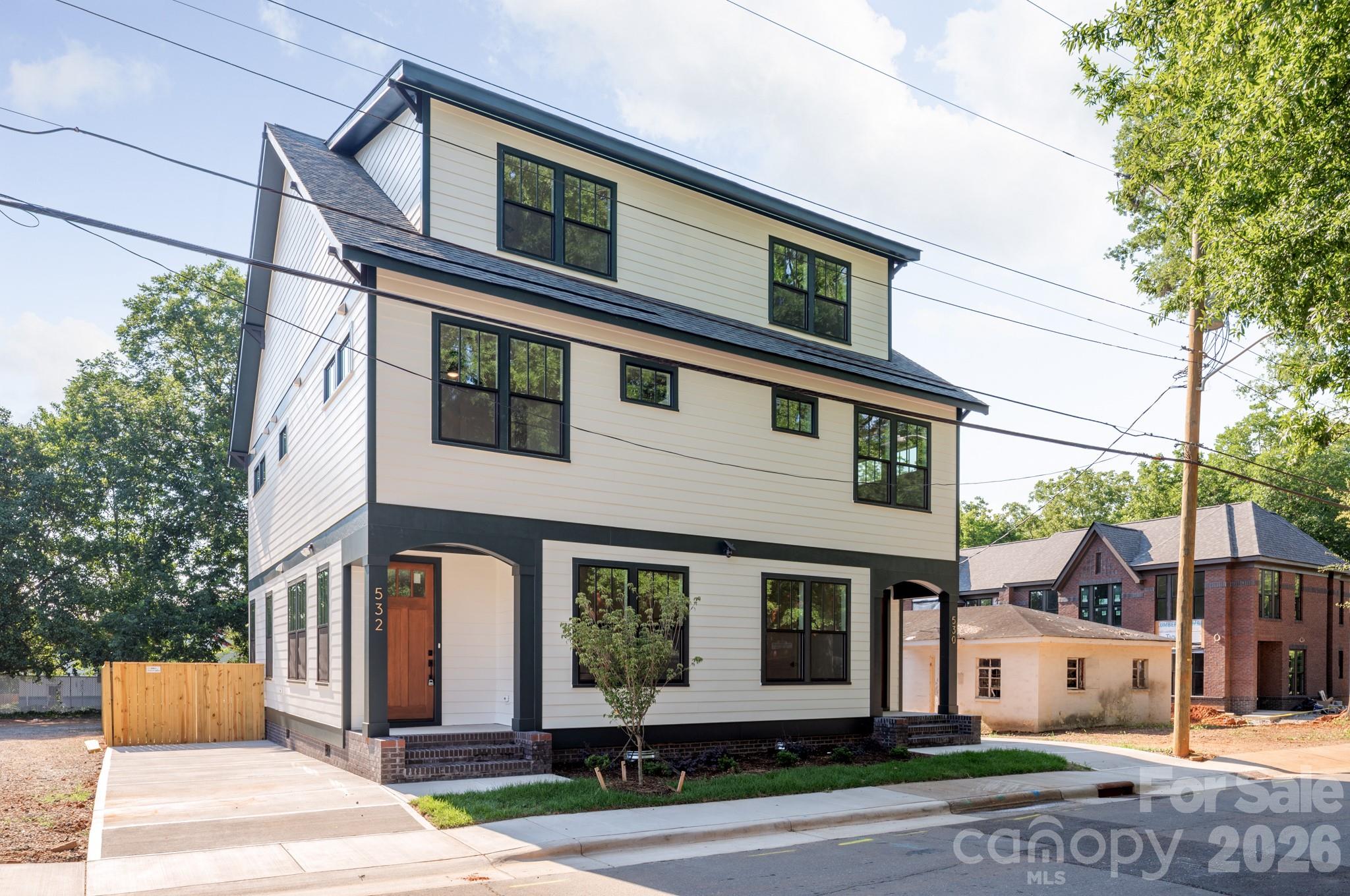 532 Campus St, Charlotte, NC 28216