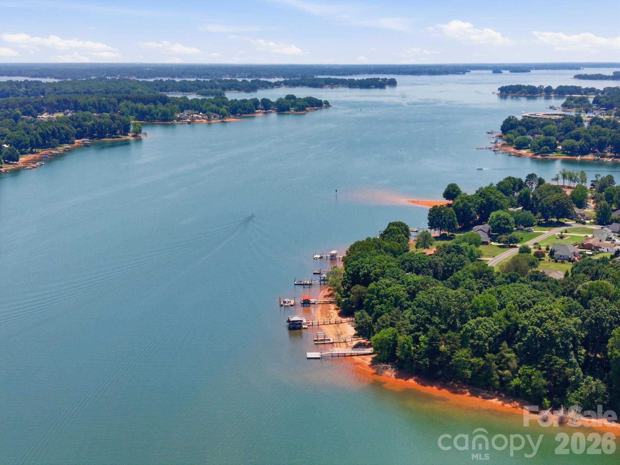 118 Broadbill Dr, Mooresville, NC 28117