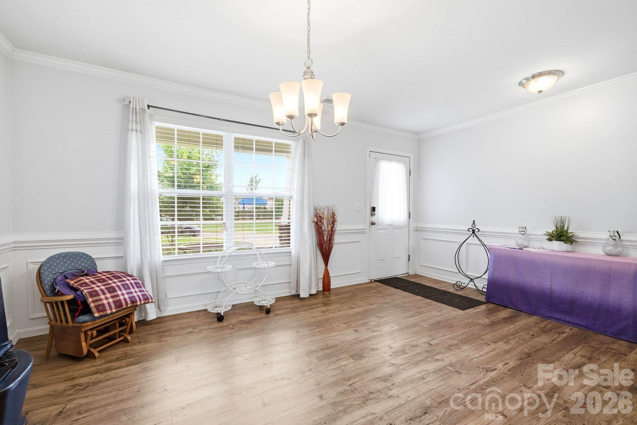 8502 Mansell Ct, Charlotte, NC 28215