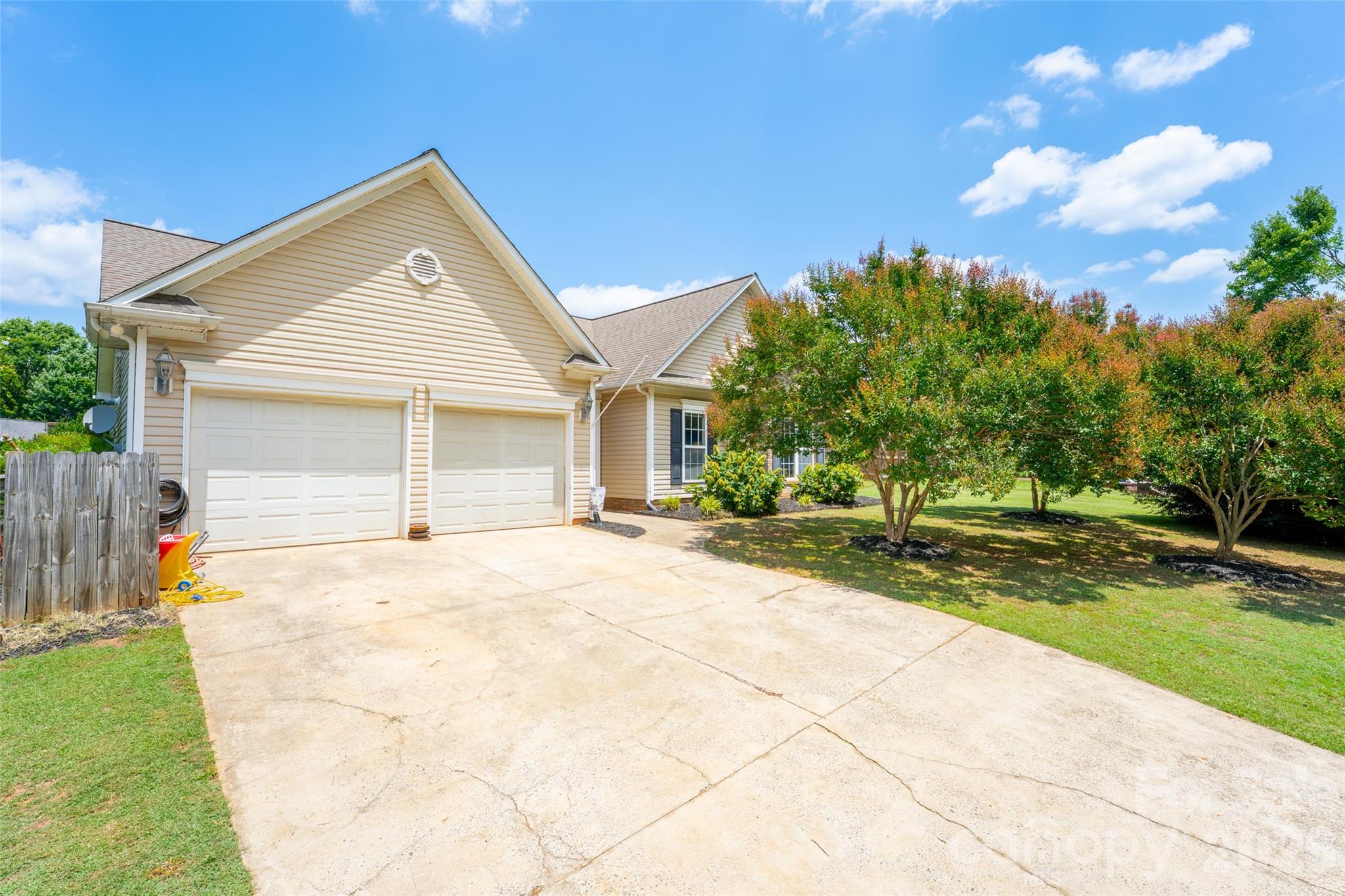 311 Winthrow Creek Rd, Mooresville, NC 28115