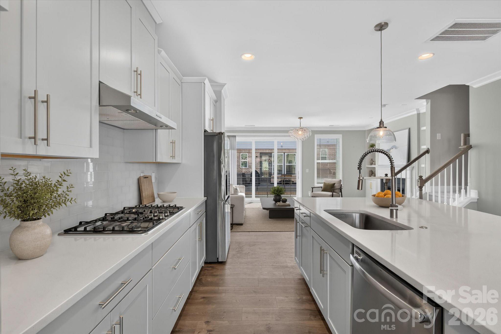 314 Hastings Run Dr, Charlotte, NC 28211