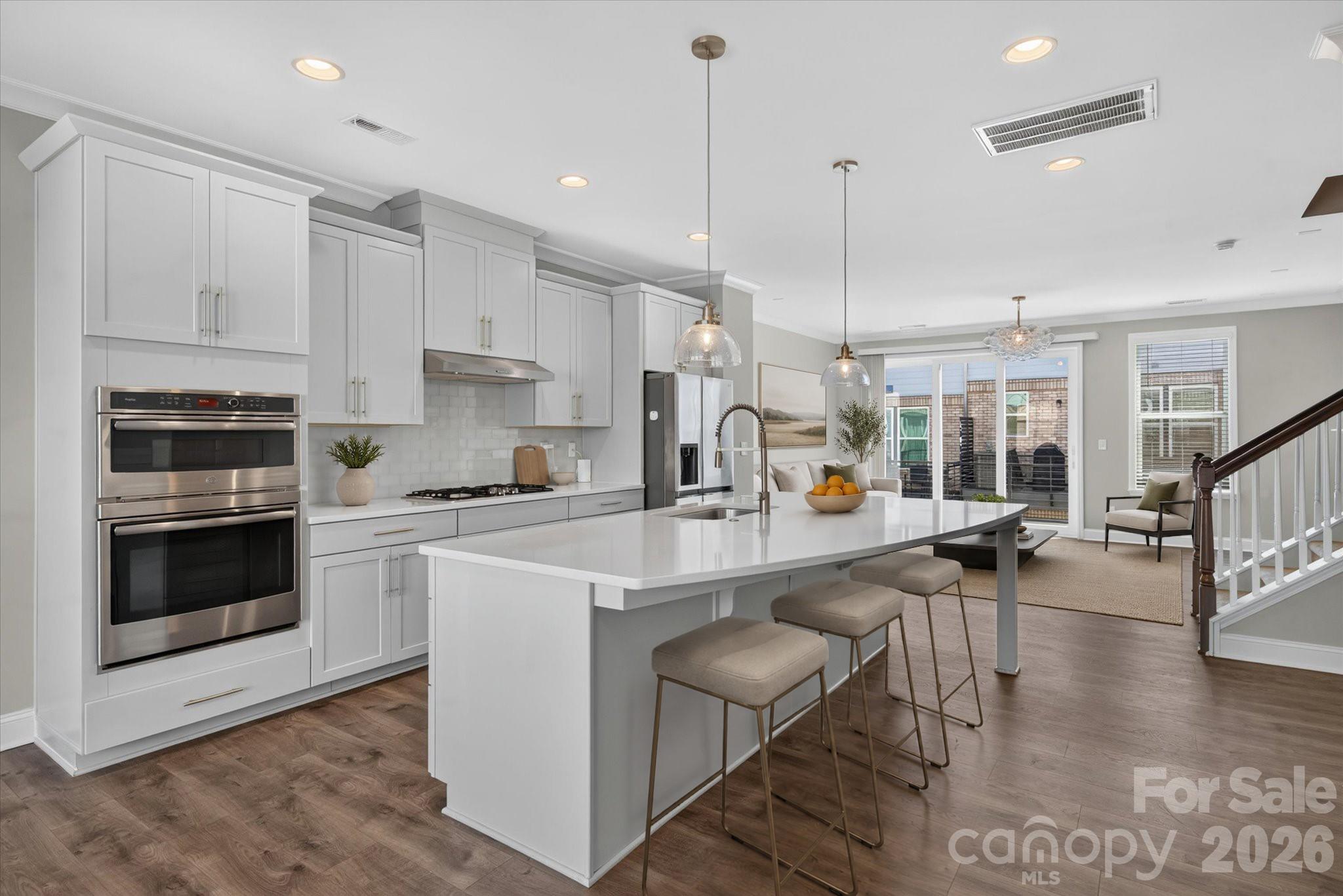 314 Hastings Run Dr, Charlotte, NC 28211