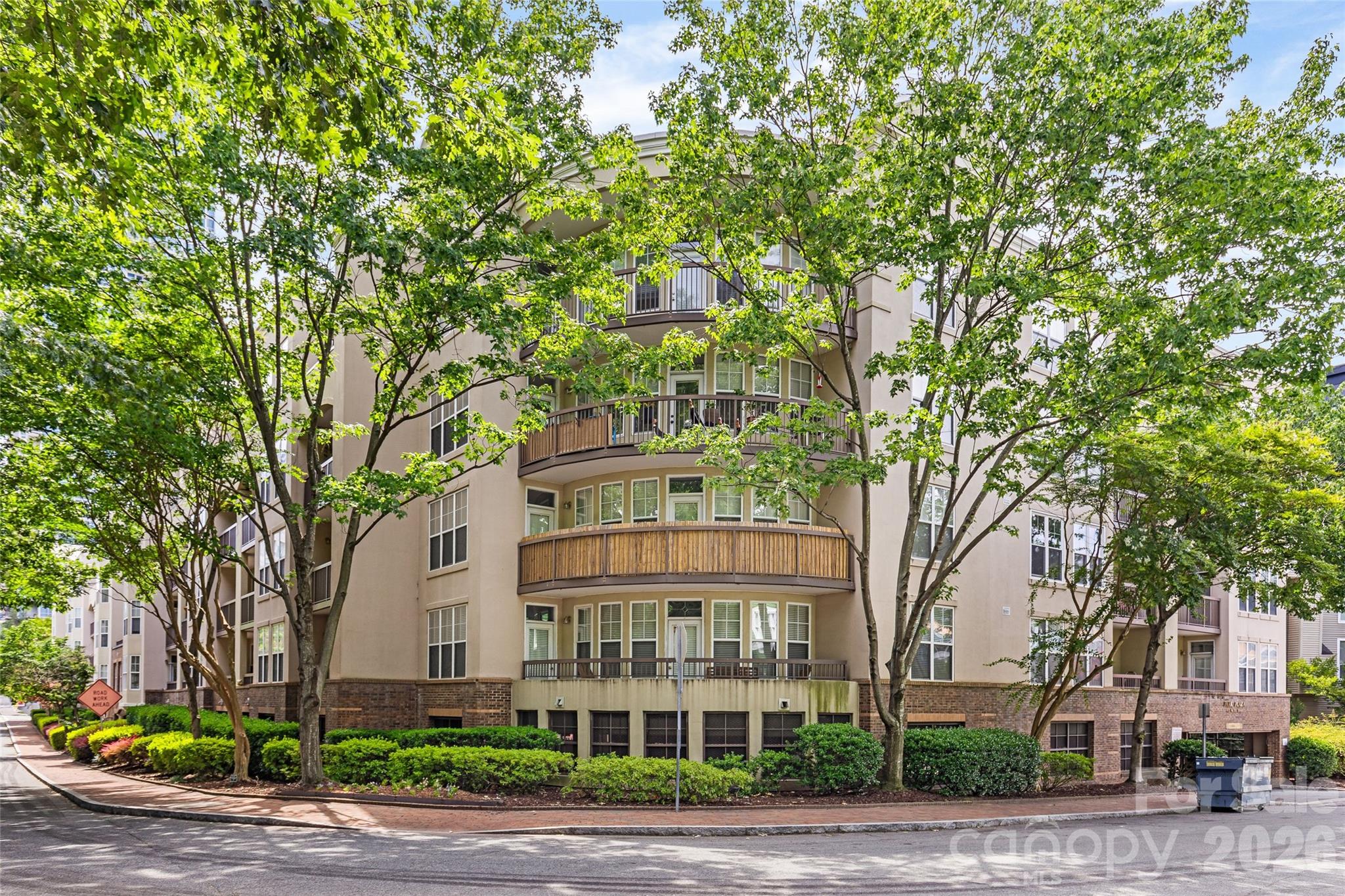 405 W 7th St #503, Charlotte, NC 28202