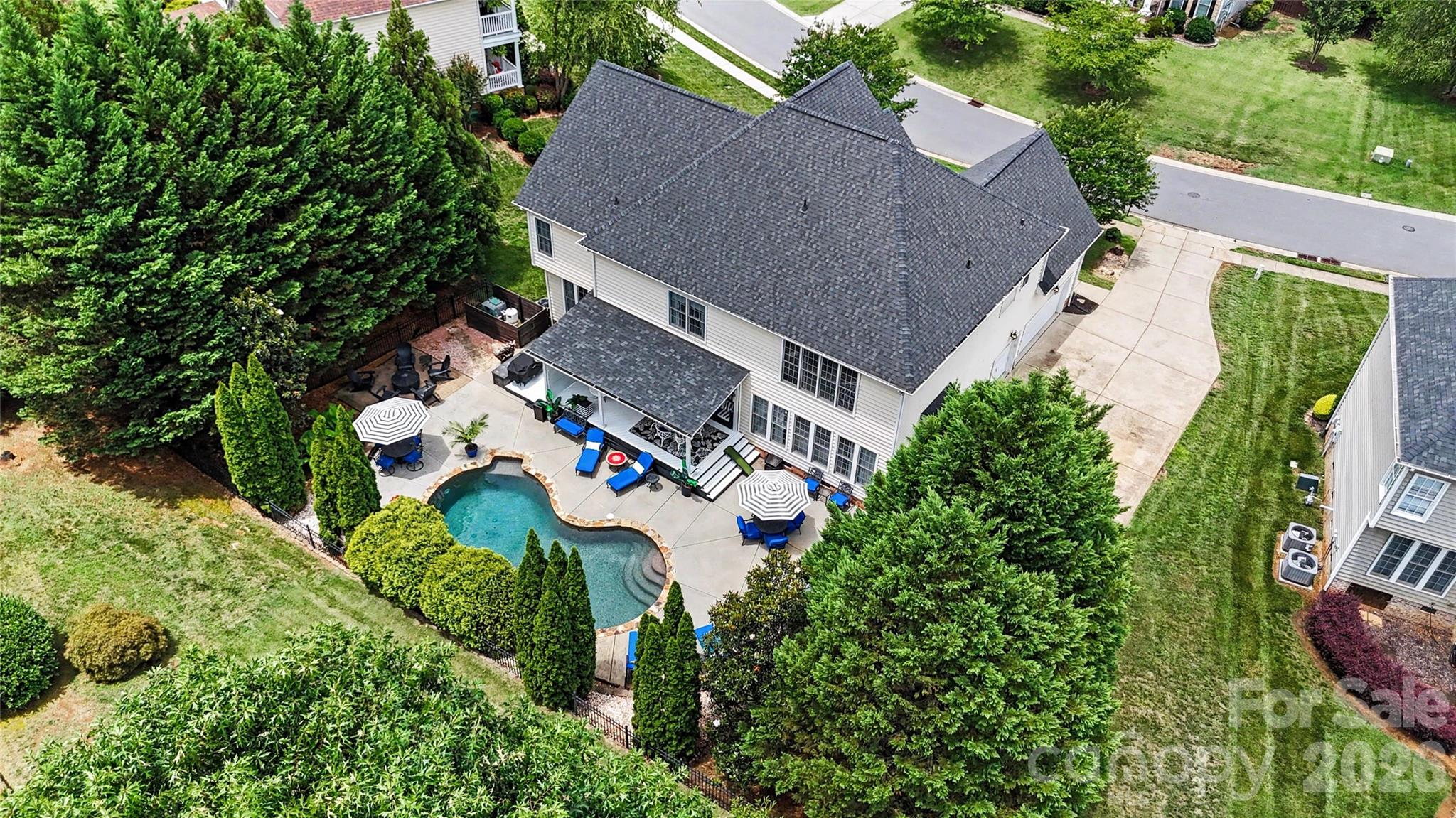 218 Crimson Orchard Dr, Mooresville, NC 28115