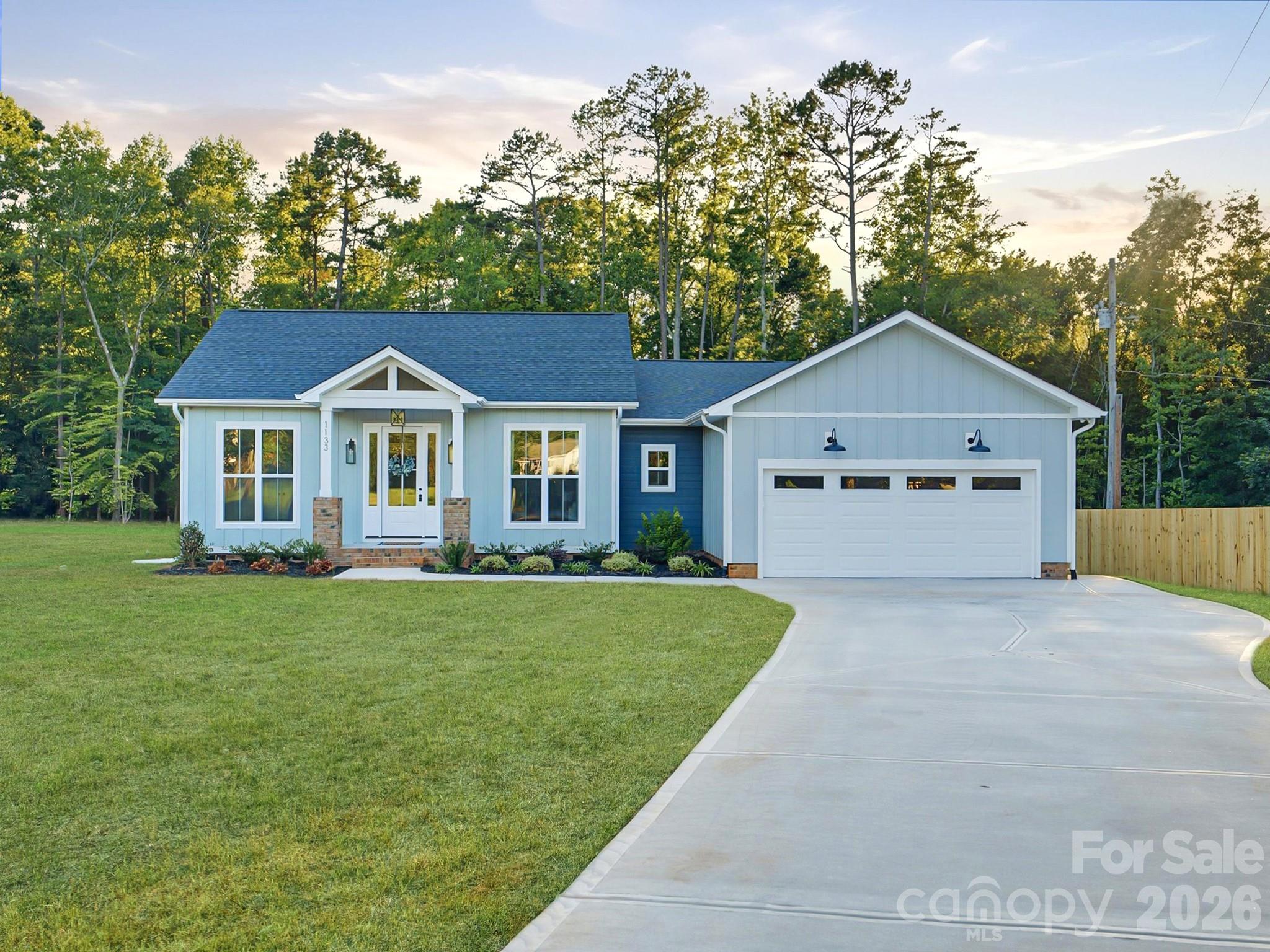 1133 White Jenkins Rd, Bessemer City, NC 28016