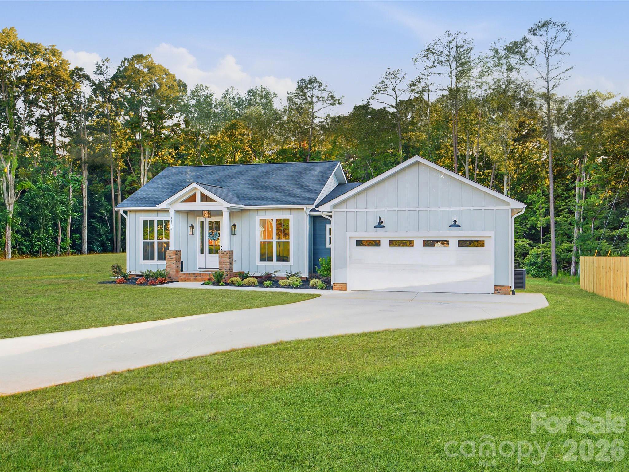 1133 White Jenkins Rd, Bessemer City, NC 28016