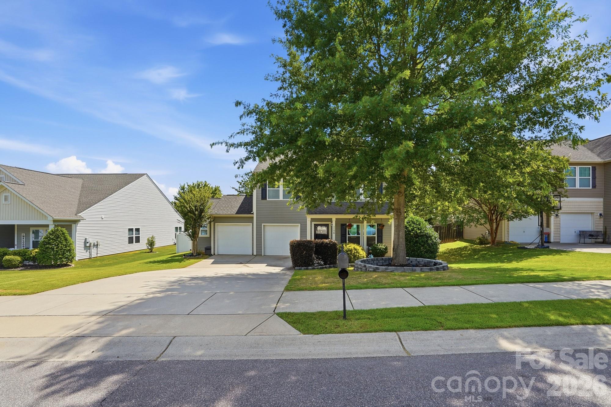 1198 Jasmine Dr, Fort Mill, SC 29707