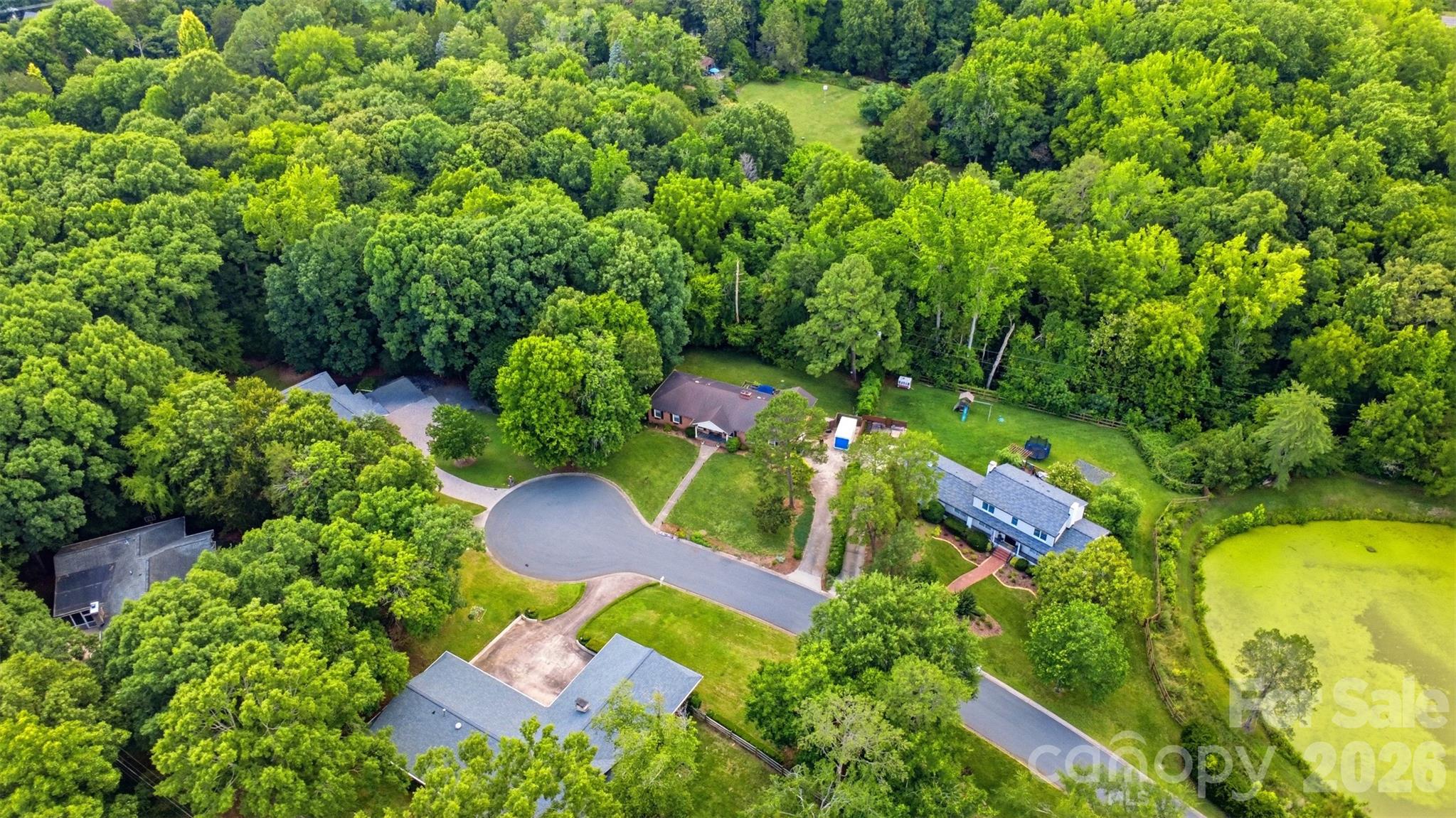 2620 Lynbridge Dr, Charlotte, NC 28226