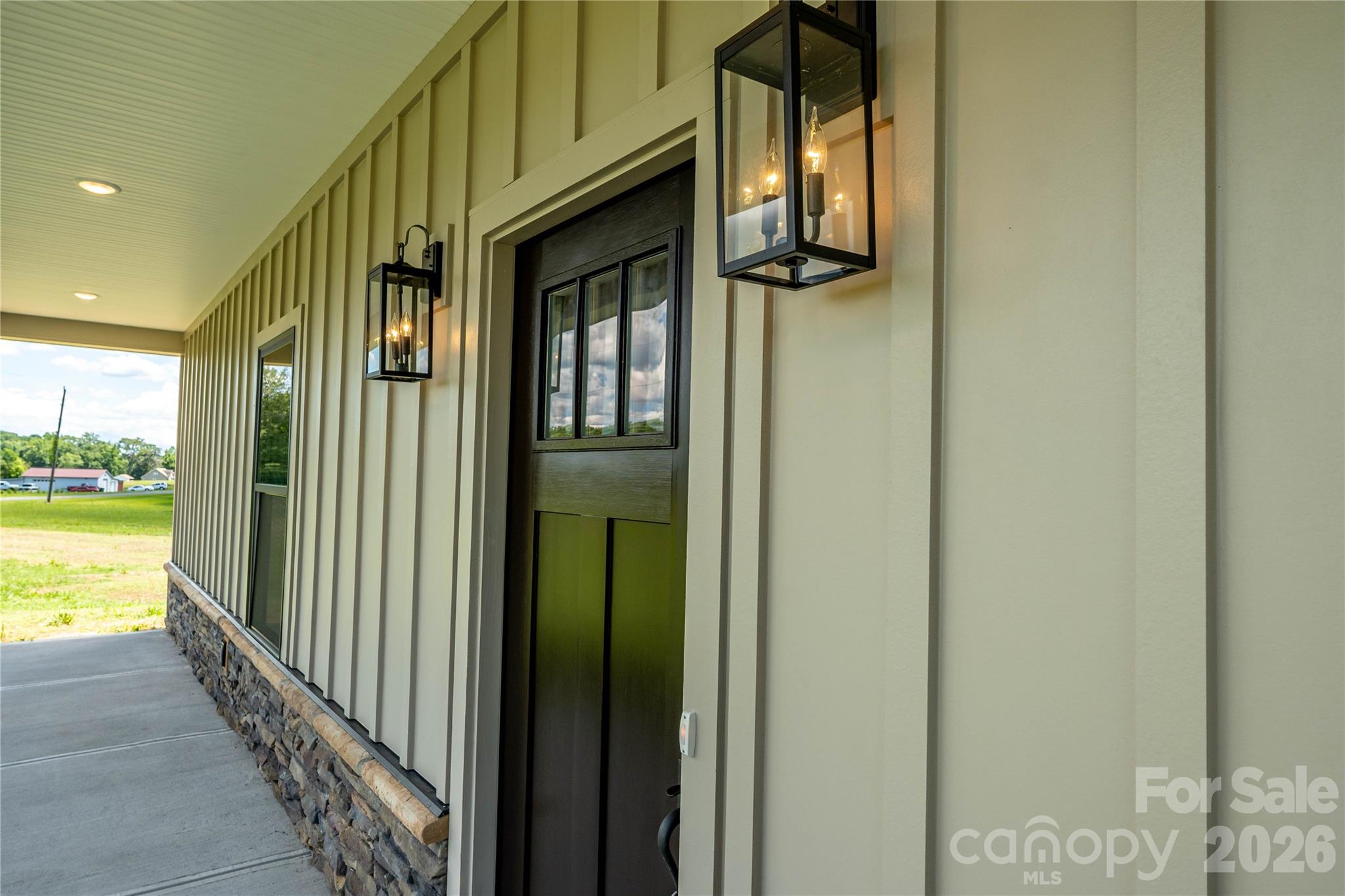 1643 Beamguard Rd, Clover, SC 29710