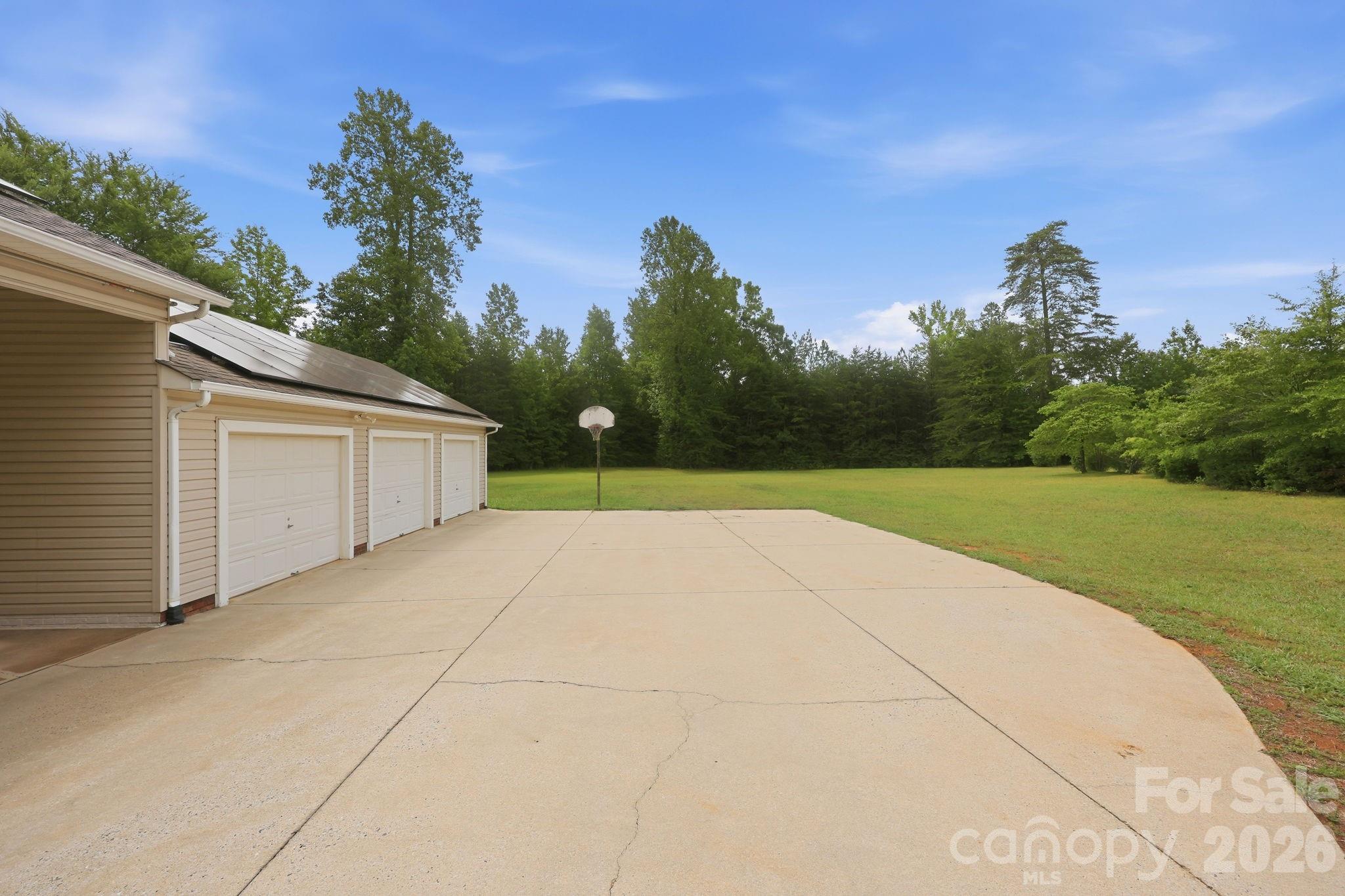 555 Brown Acres Rd, Salisbury, NC 28146