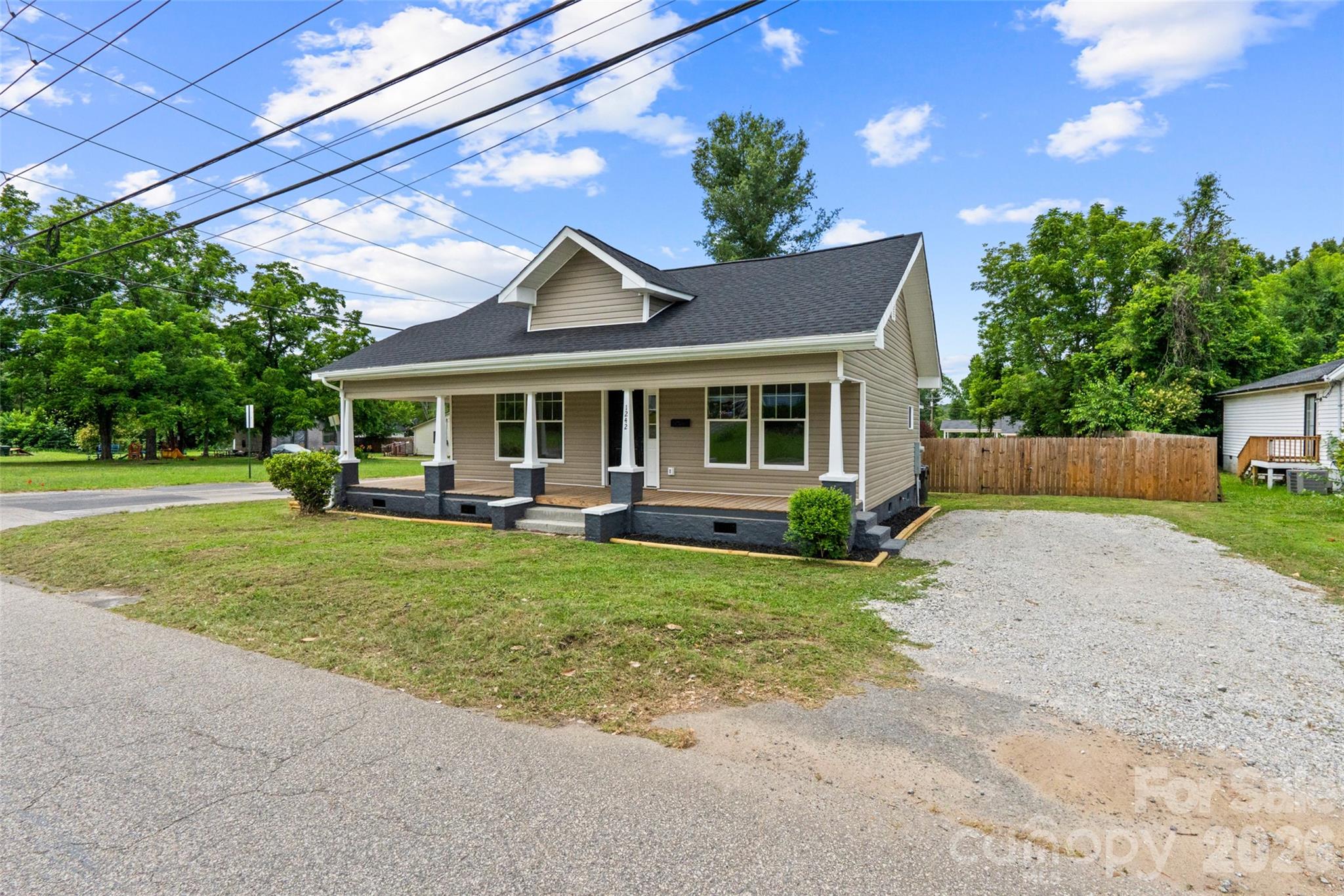 1242 Flint Hill St, Rock Hill, SC 29730